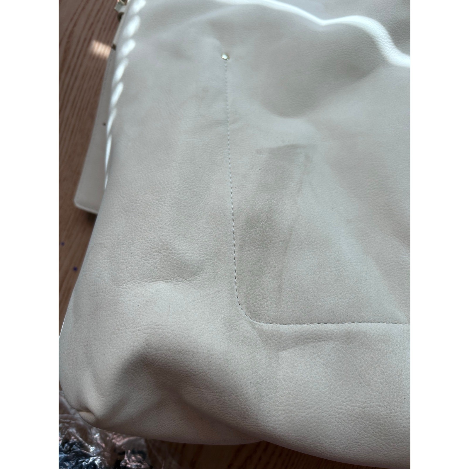 New Womens Universal Thread Faux Leather Look Handbag Purse Cream 15”x16” w/flaw