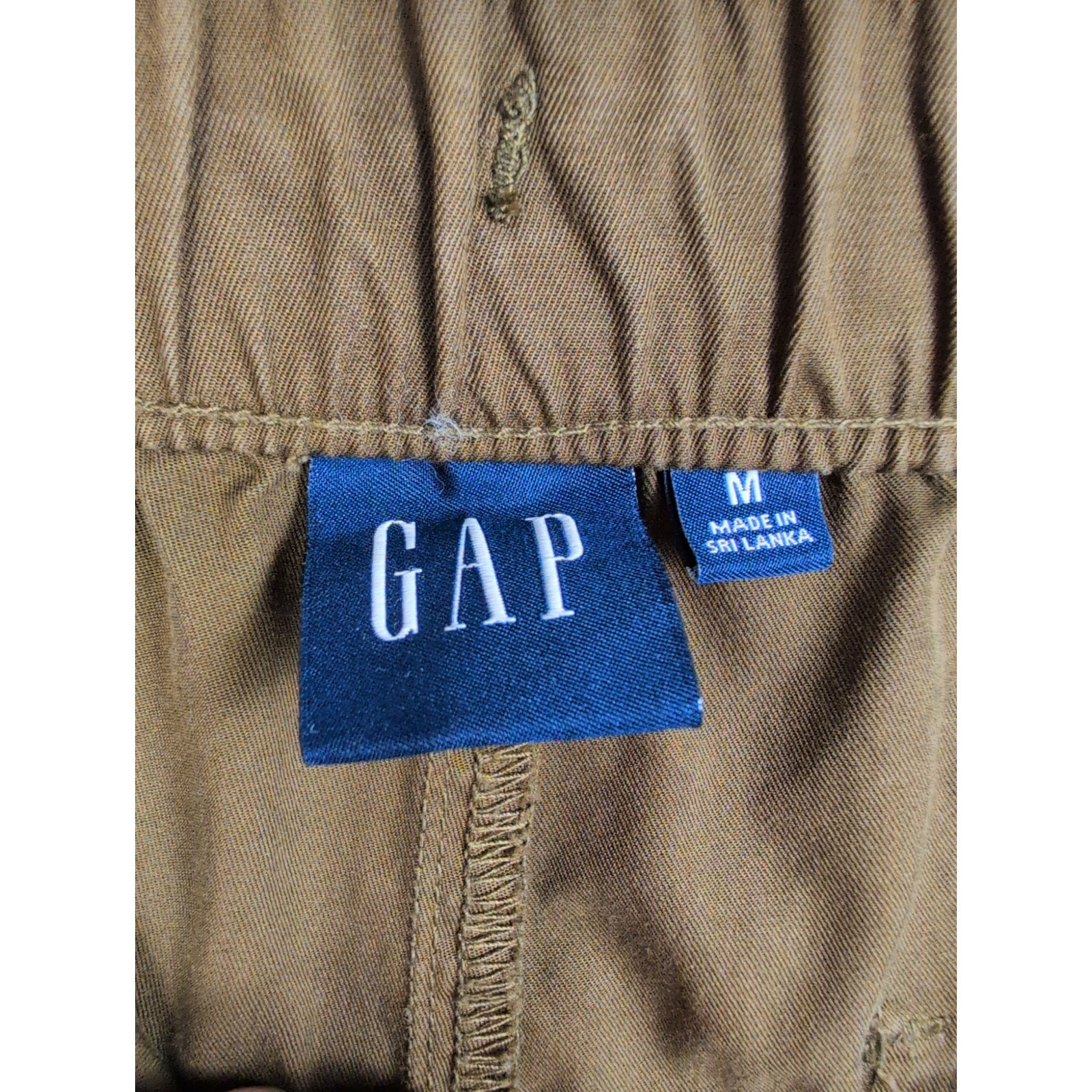 Gap barrel parachute dark olive pants Size Medium Gorpcore Streetwear Granola