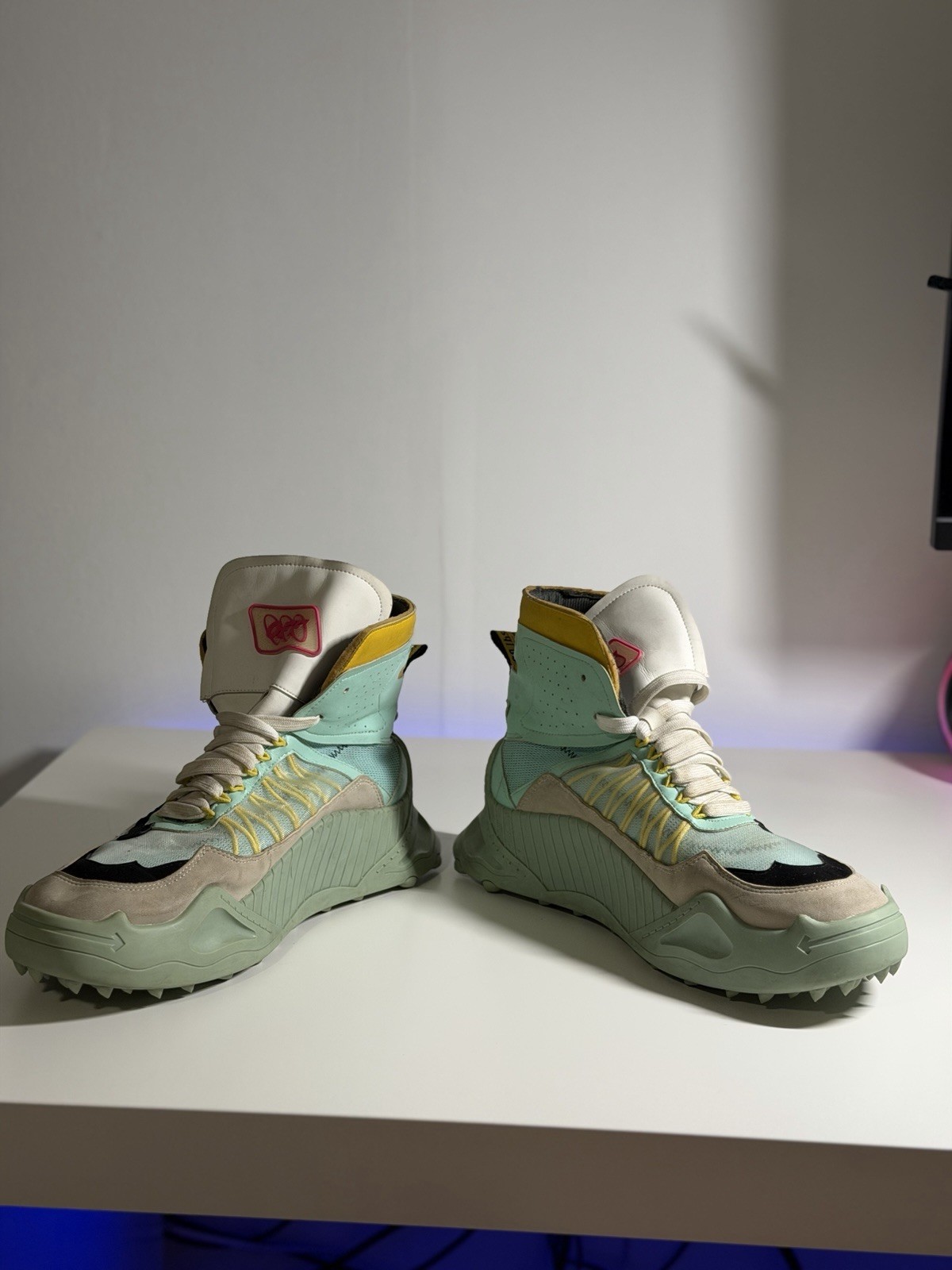 Off-White ODSY-1000 Men’s High Top Athletic Sneakers Lace Up Green Yellow