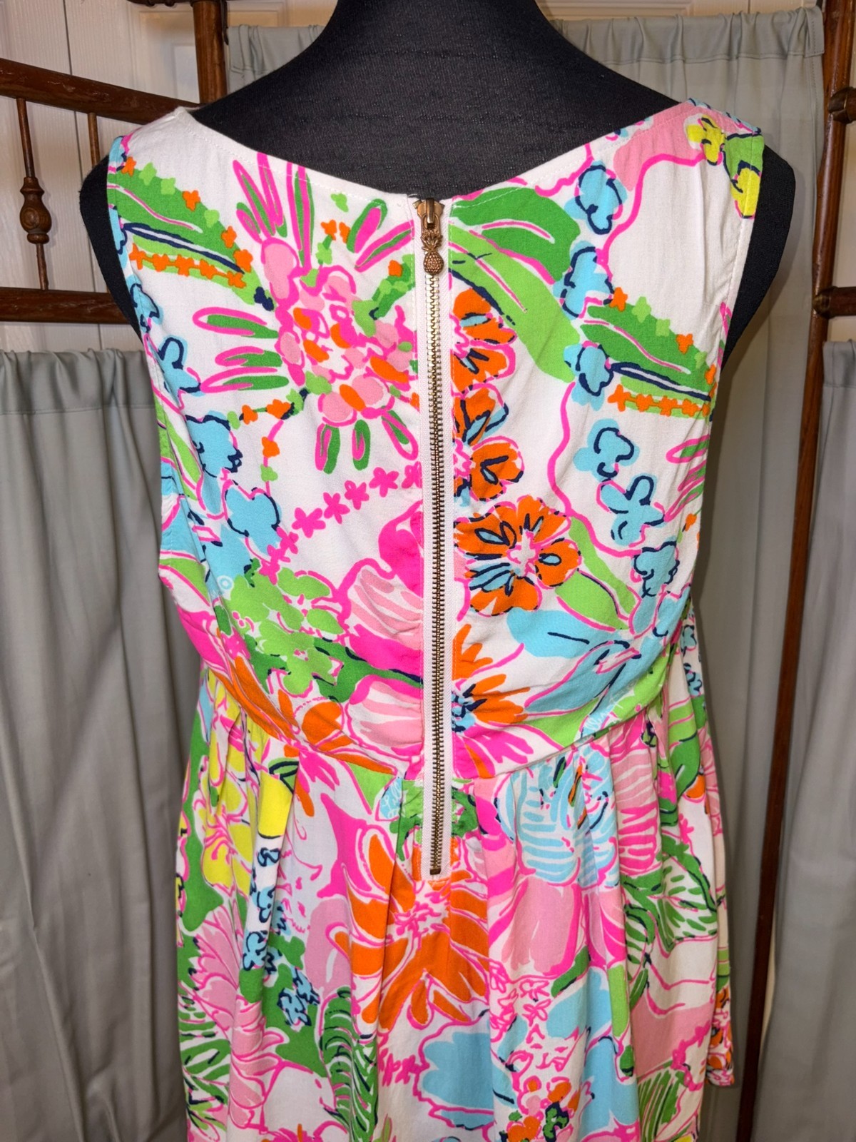 Lilly Pulitzer Sleeveless Floral Tunic Top Large Pink Blue Tropical Rayon