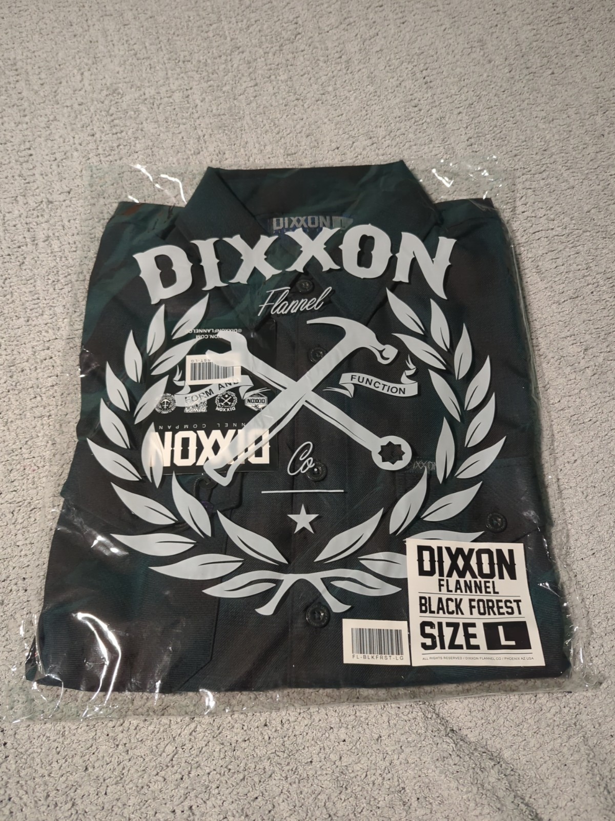 DIXXON Flannel Company “The Black Forest” Size Mens Large (L) Brand New