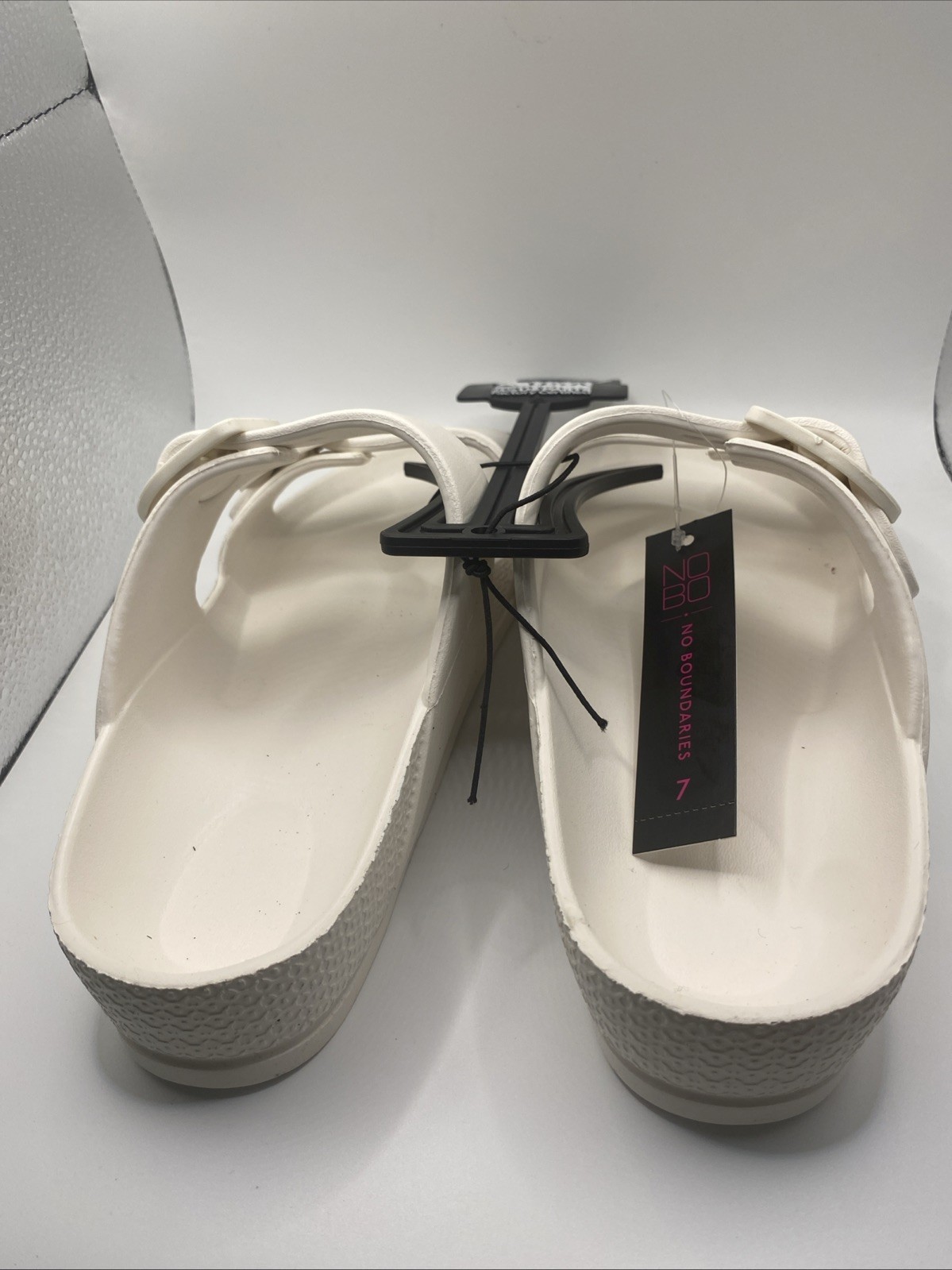 Slide Sandals 2 Buckle Flip Flops Cushion Off White Color Size 7 Women’s