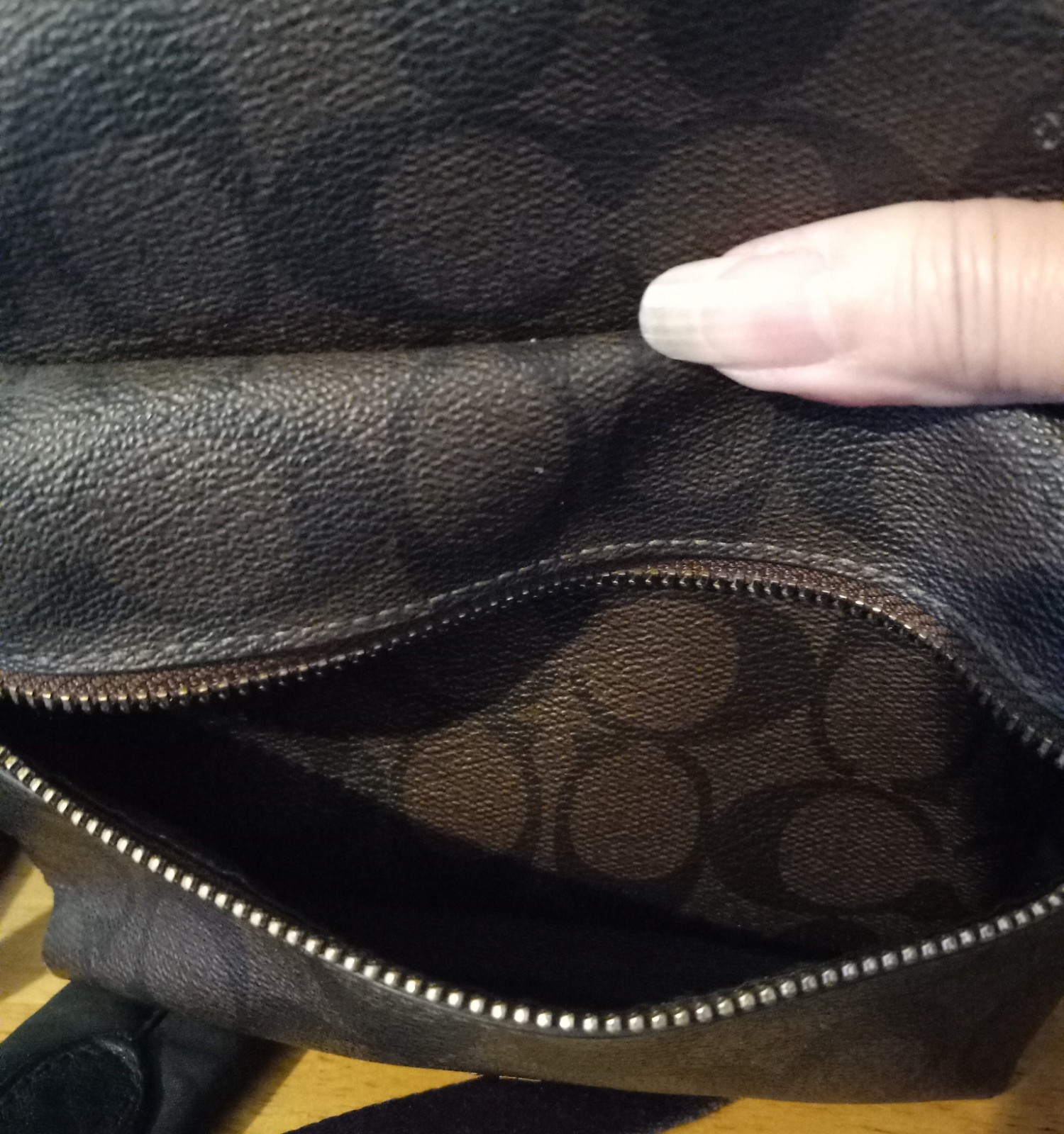 Coach Charlie Signature Canvas Backpack Brown Black Gold Zipper Closure Pockets