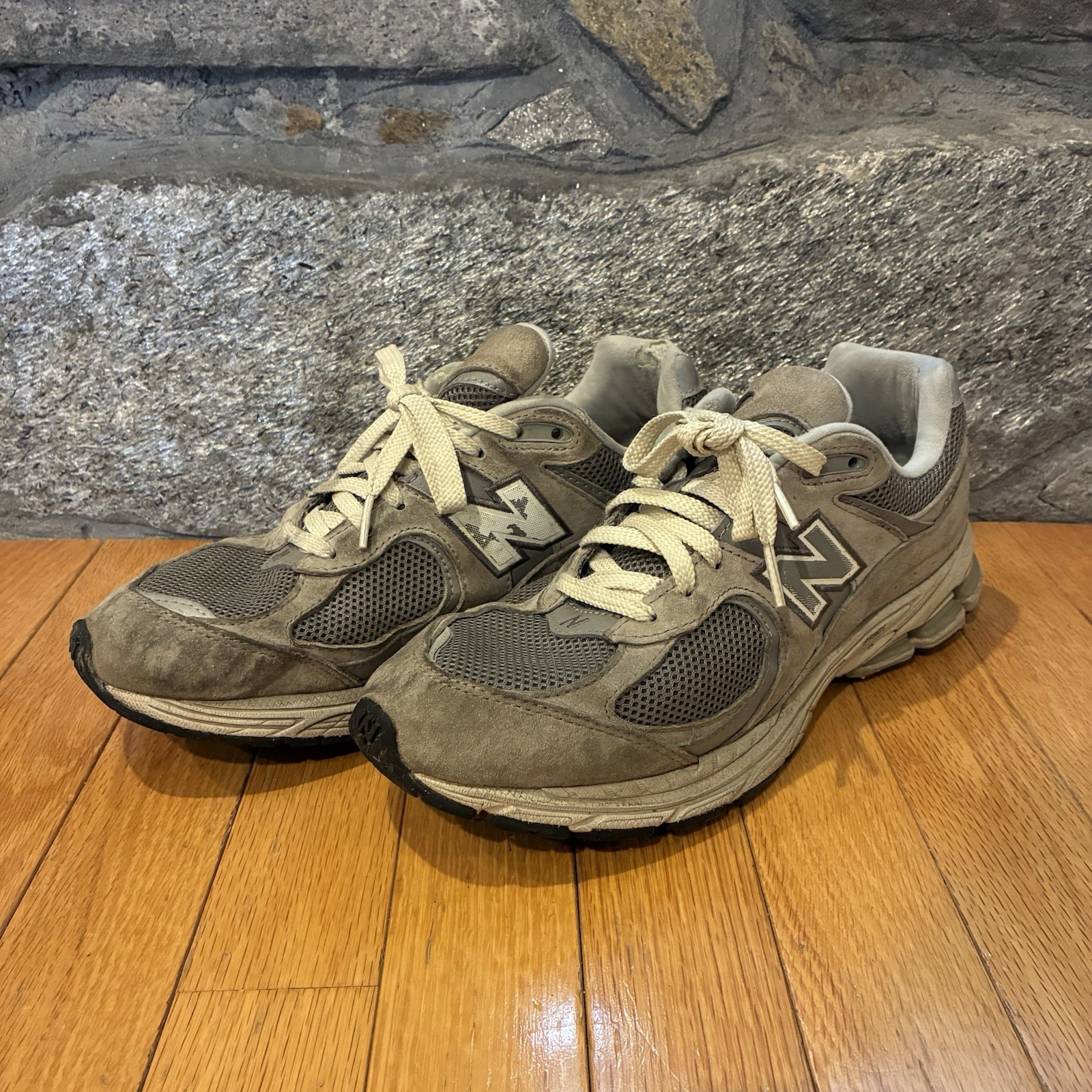 NEW BALANCE 2002R MARBLE HEAD LIGHT ALUMINUM MEN SNEAKERS GREY WHITE SHOES SZ 9
