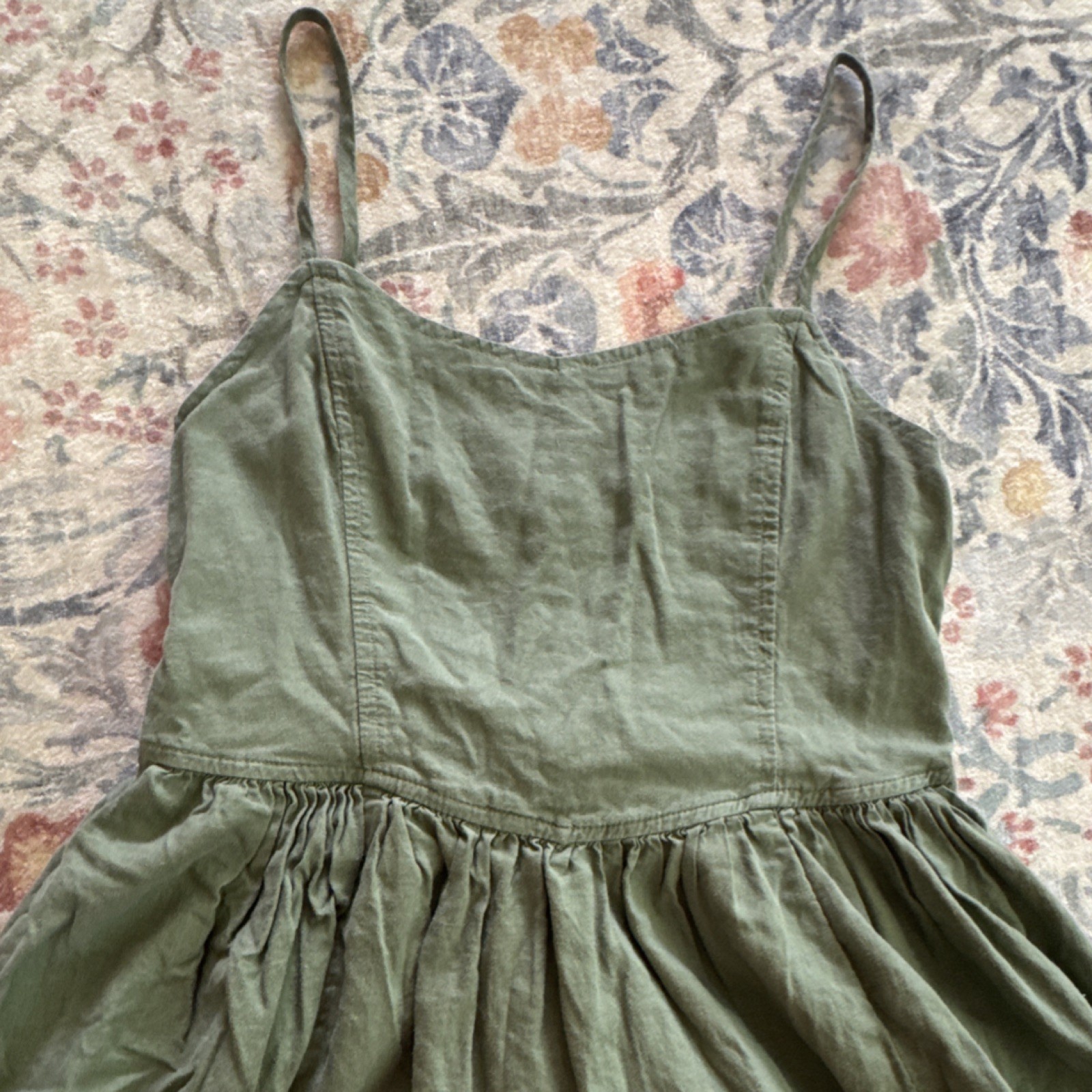 AERIE Linen Blend OLIVE GREEN Smocked CUTE Sleeveless SUMMER Sundress TUTU