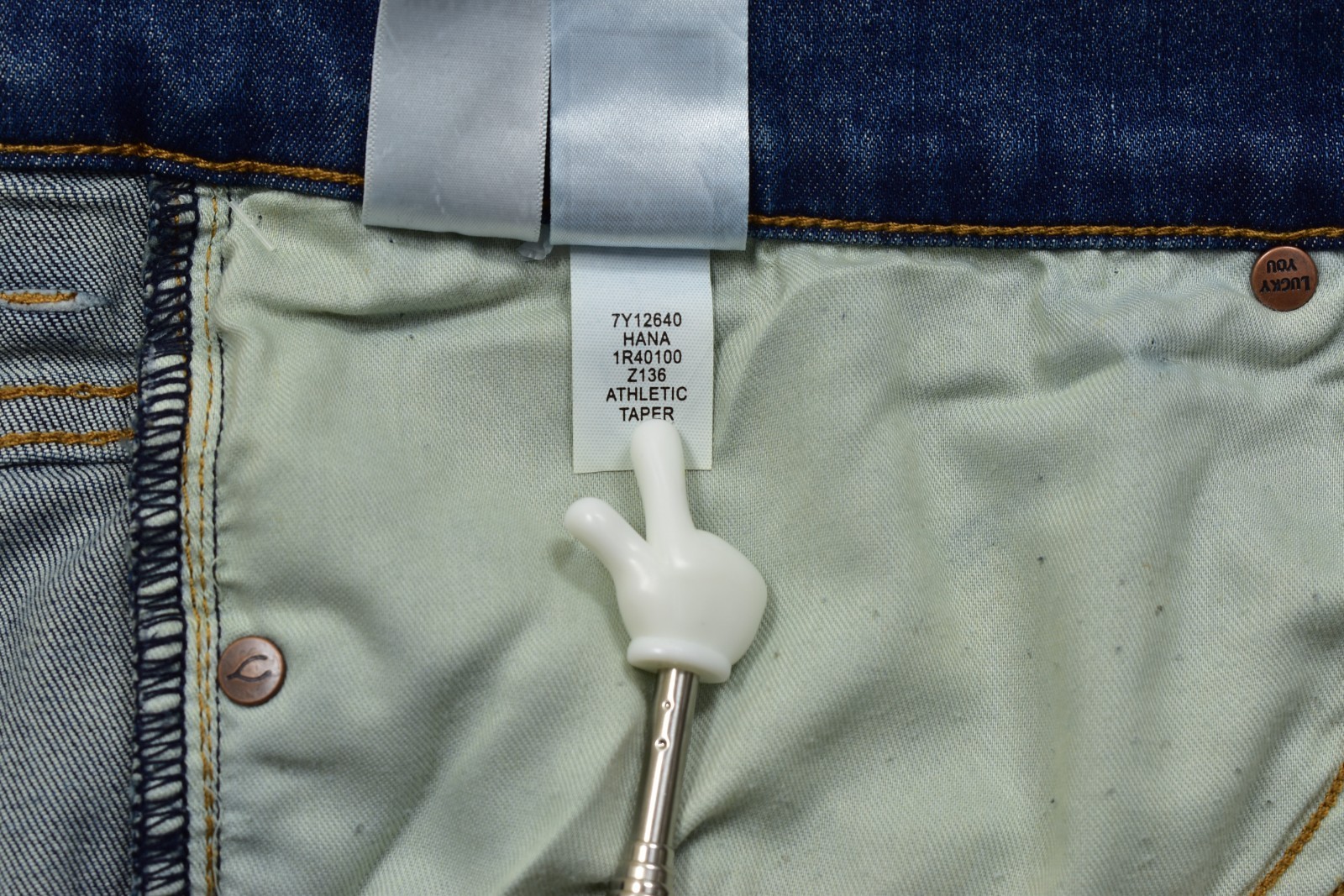 NEW Lucky Brand 411 Athletic Taper Men’s Hana 37.5 44×32 Stretch Blue Denim Jean