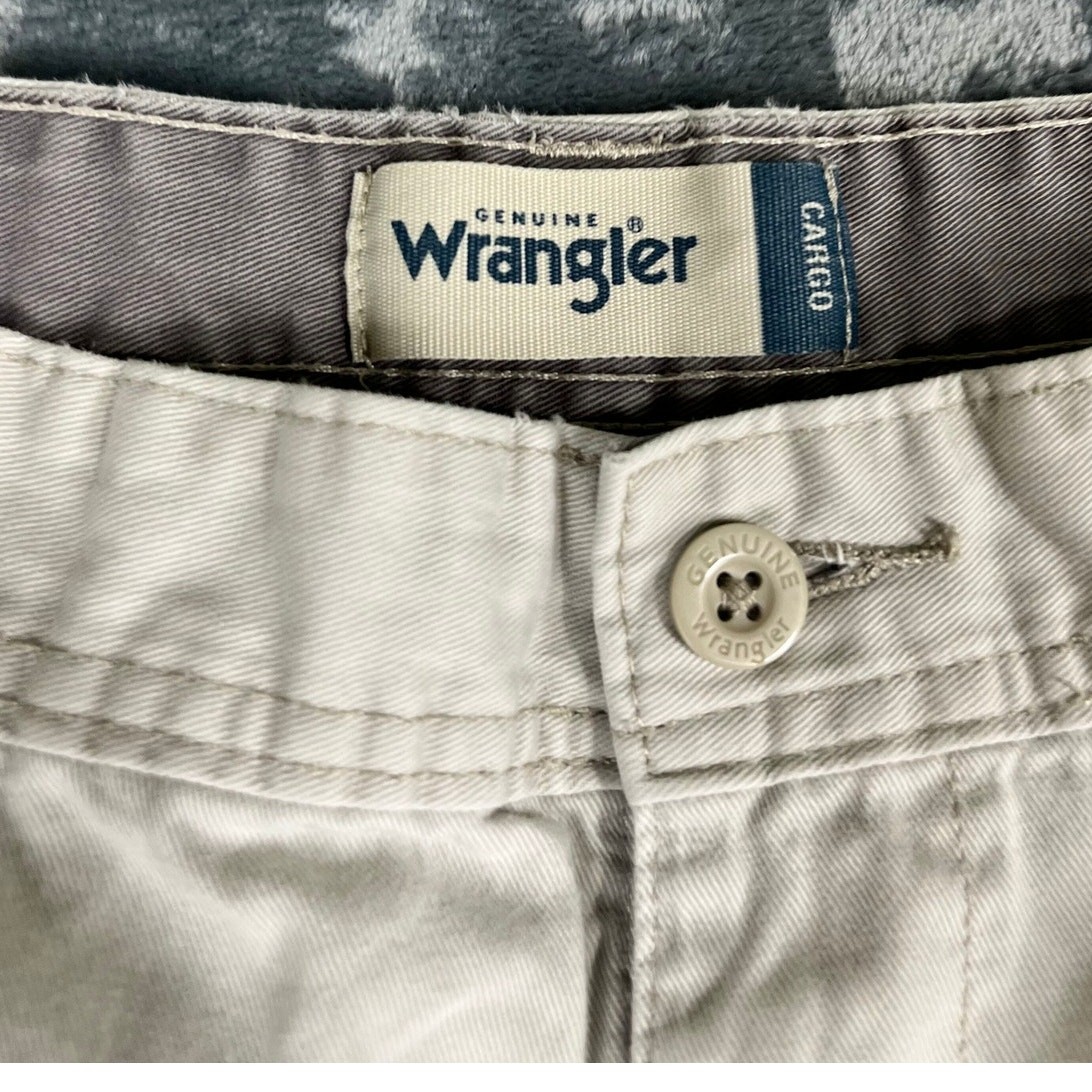Men’s Genuine Wrangler Cargo Pants Size 38×29 100% Cotton GOOD – See Photos