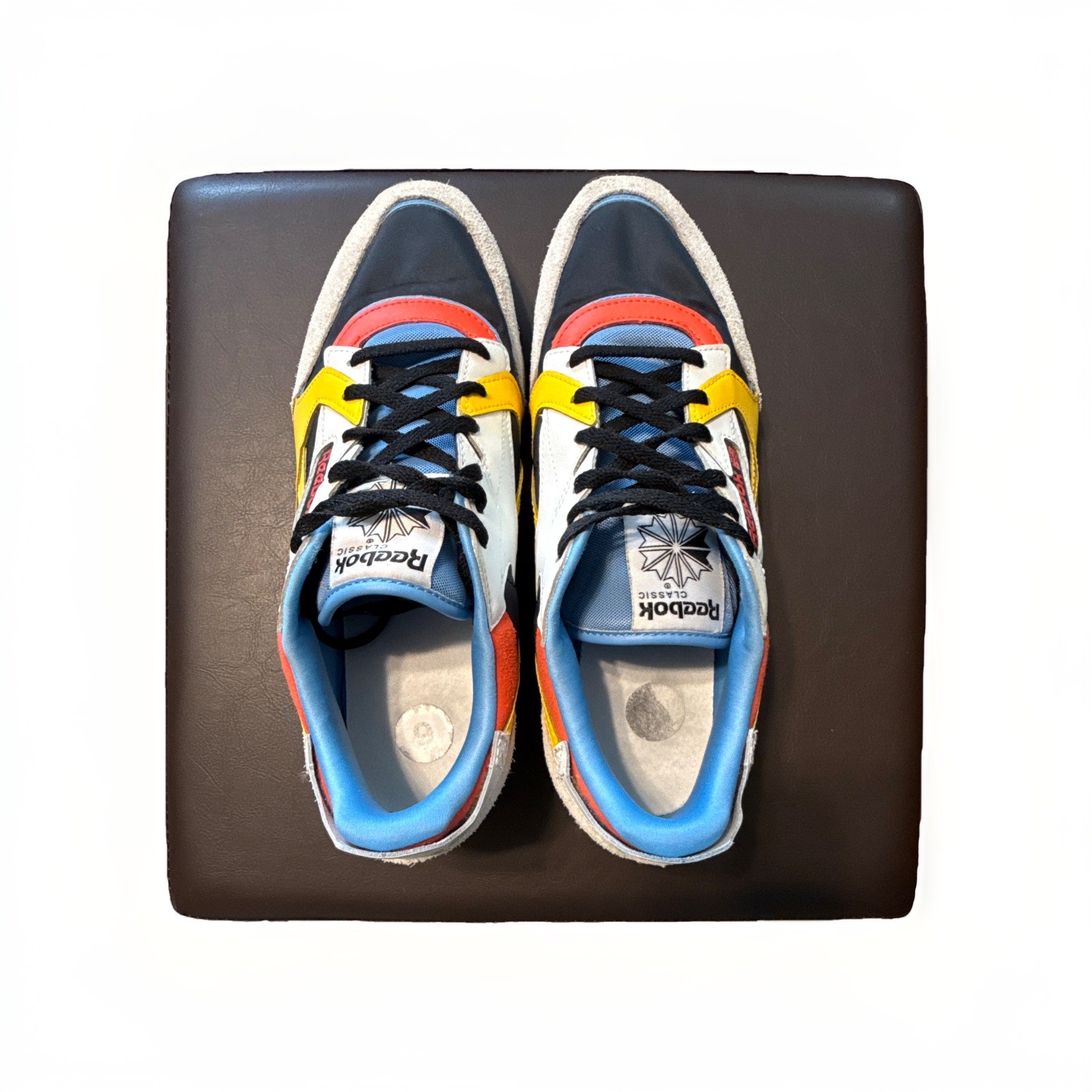 Reebok Classic Leather Men’s Low Top Lace-Up Leather Sneakers Colorblock GX2847