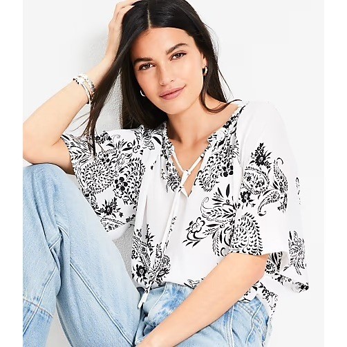 Loft Mixed Media Tie Blouse Women XXS Petite White Black Tie Neck Flutter Sleeve