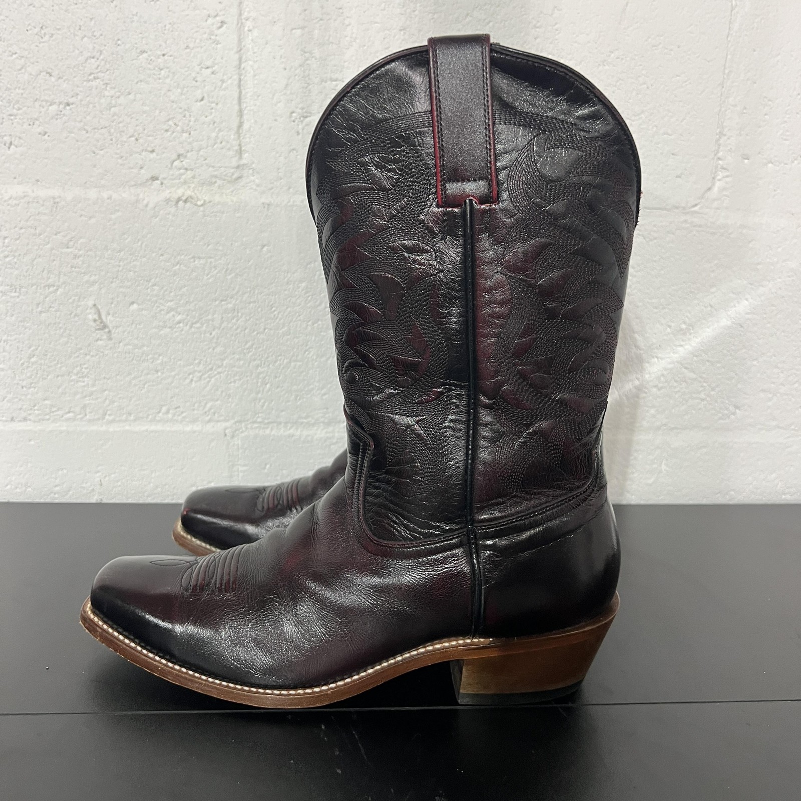 Moon Shine Spirit Brad Paisley Boots Mens Size 11 Brown Leather Western Cowboy