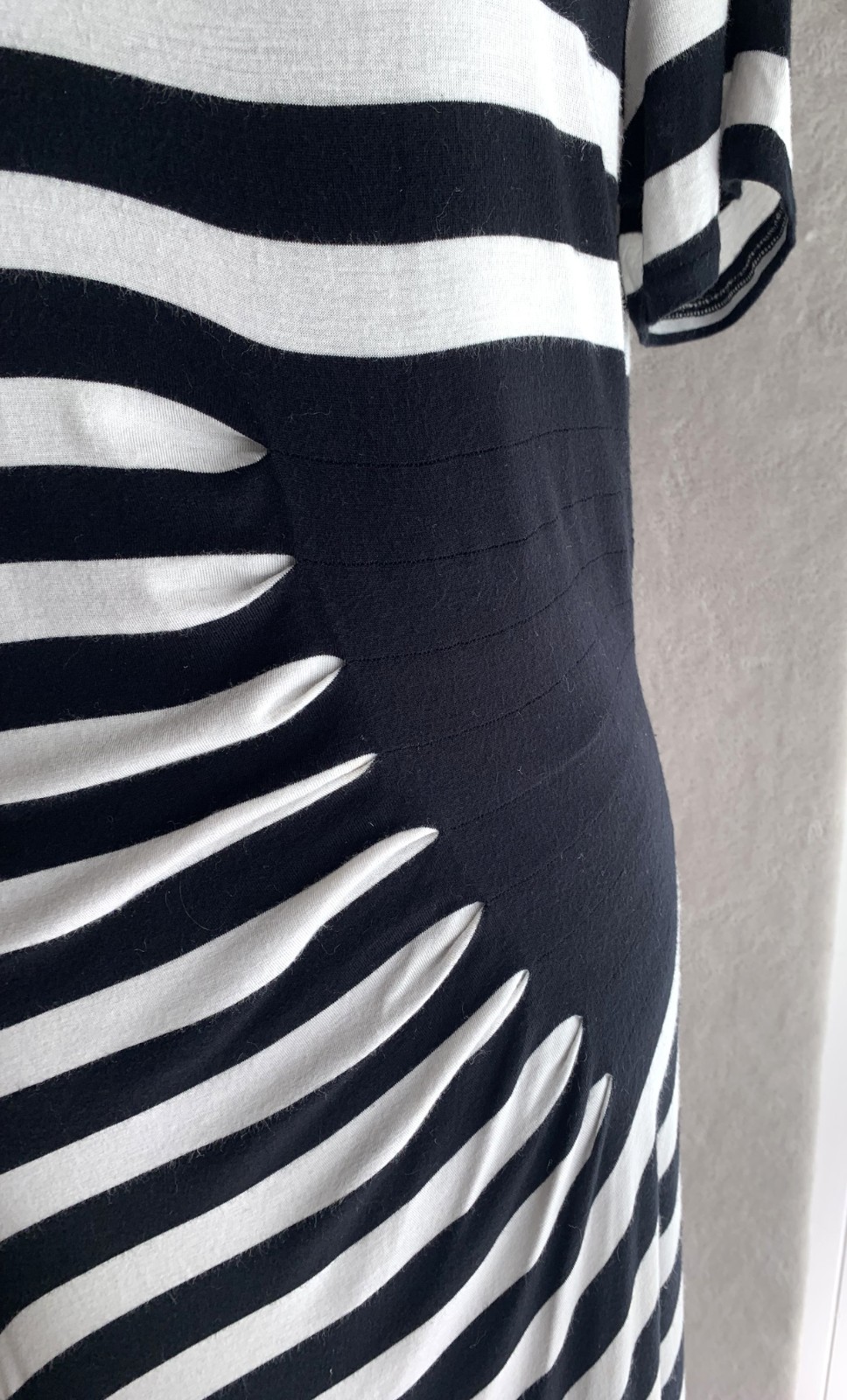 Black White Striped Optical Illusion Maxi Dress Short Sleeve Fit & Flare Size L