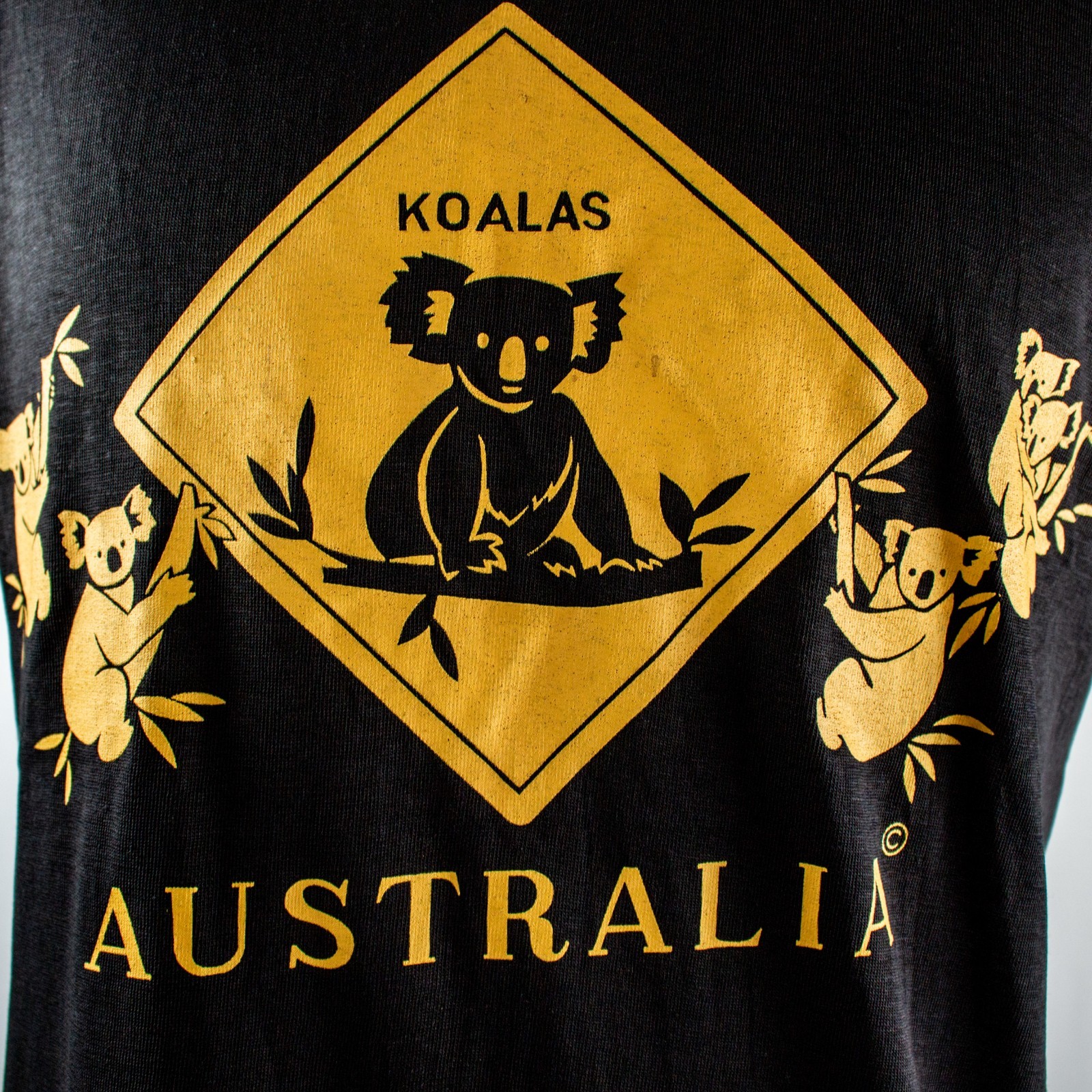 AUSTRALIA KOALAS 1980’s Vintage New Black Yellow Koala Cotton Men T-Shirt Size S