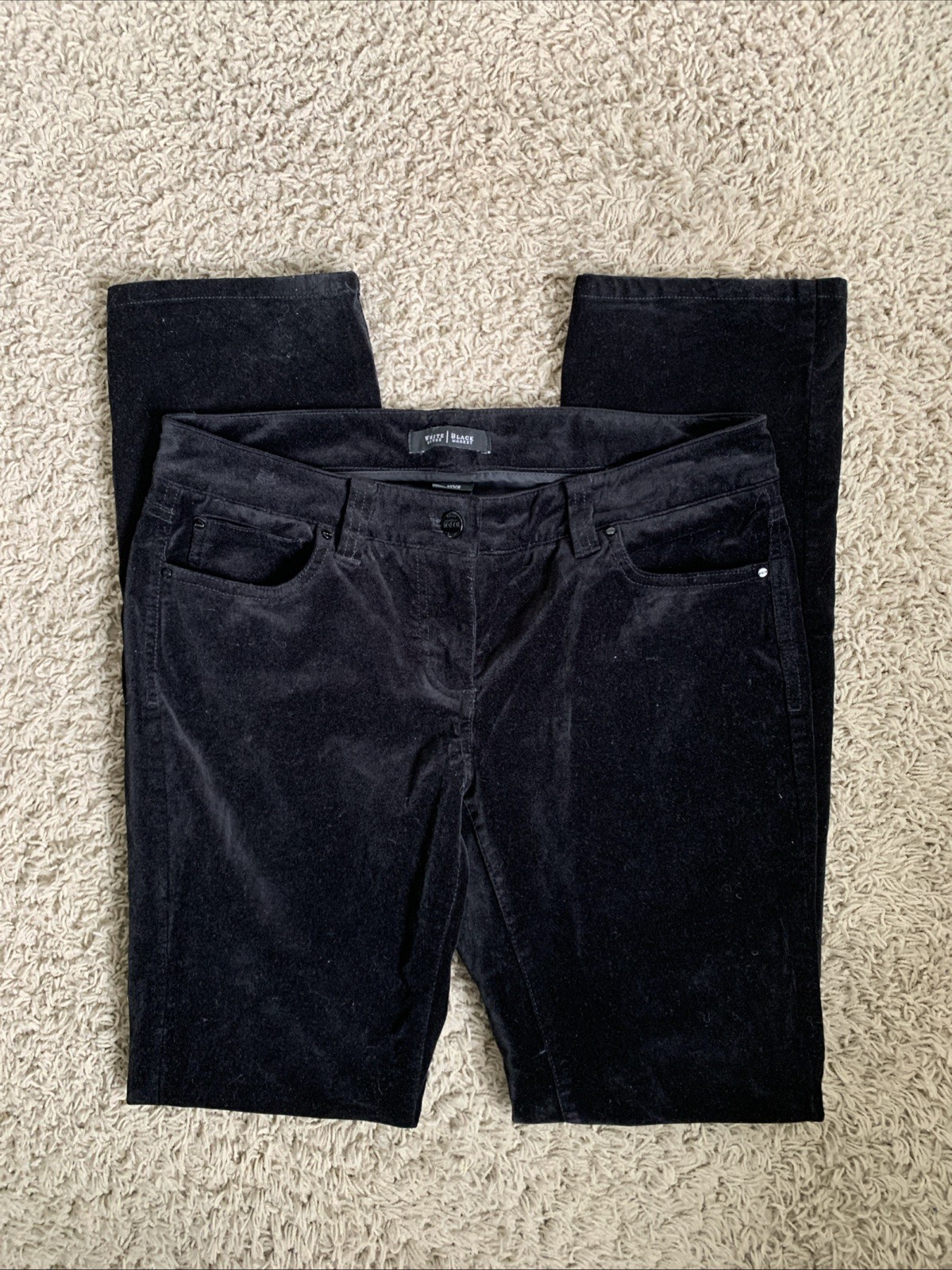 WHBM Noir size 6 black smooth finish slim leg Feel Beautiful corduroy pants