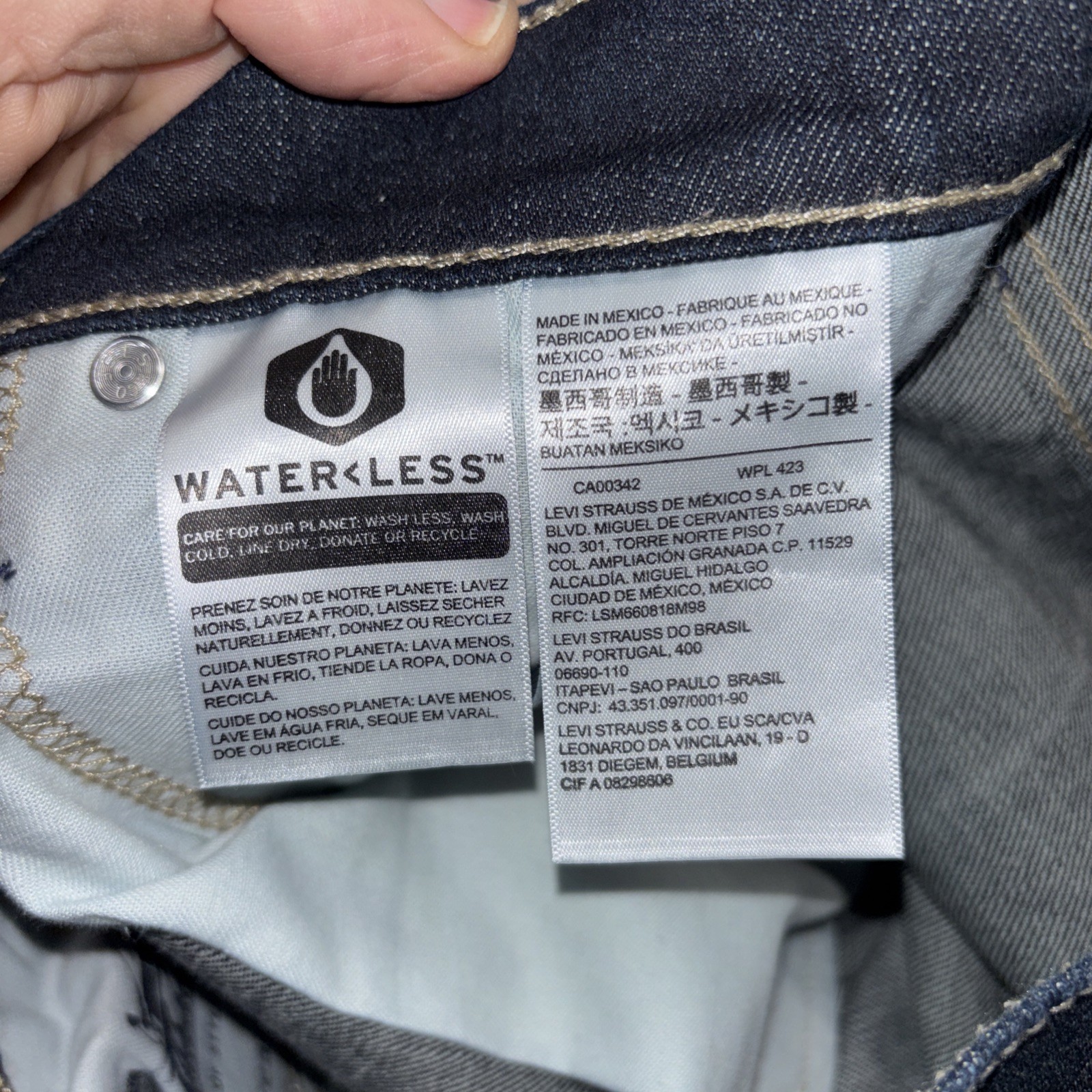 Levi Jeans Men’s 511 Size W34 X L30 Dark Blue PC9-04511-4338 NWOT