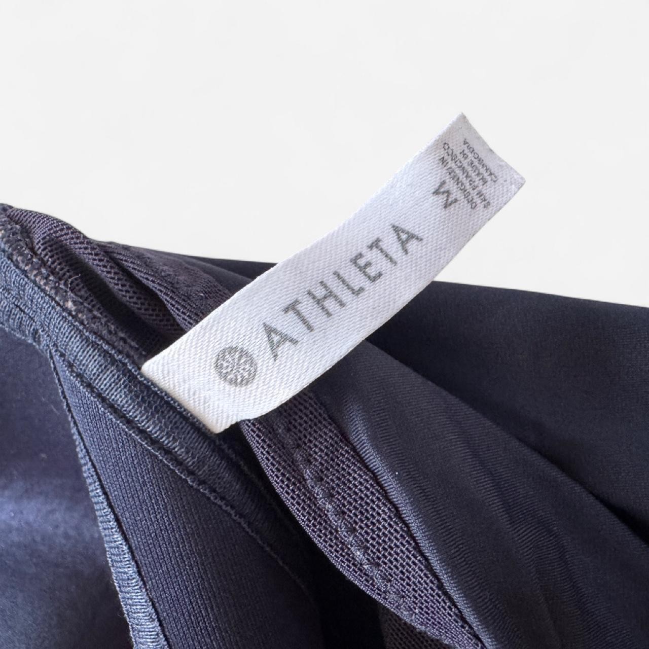 Athleta Women’s Navy Blue Built-In Bra Tank Top, Size M, Sporty Activewear