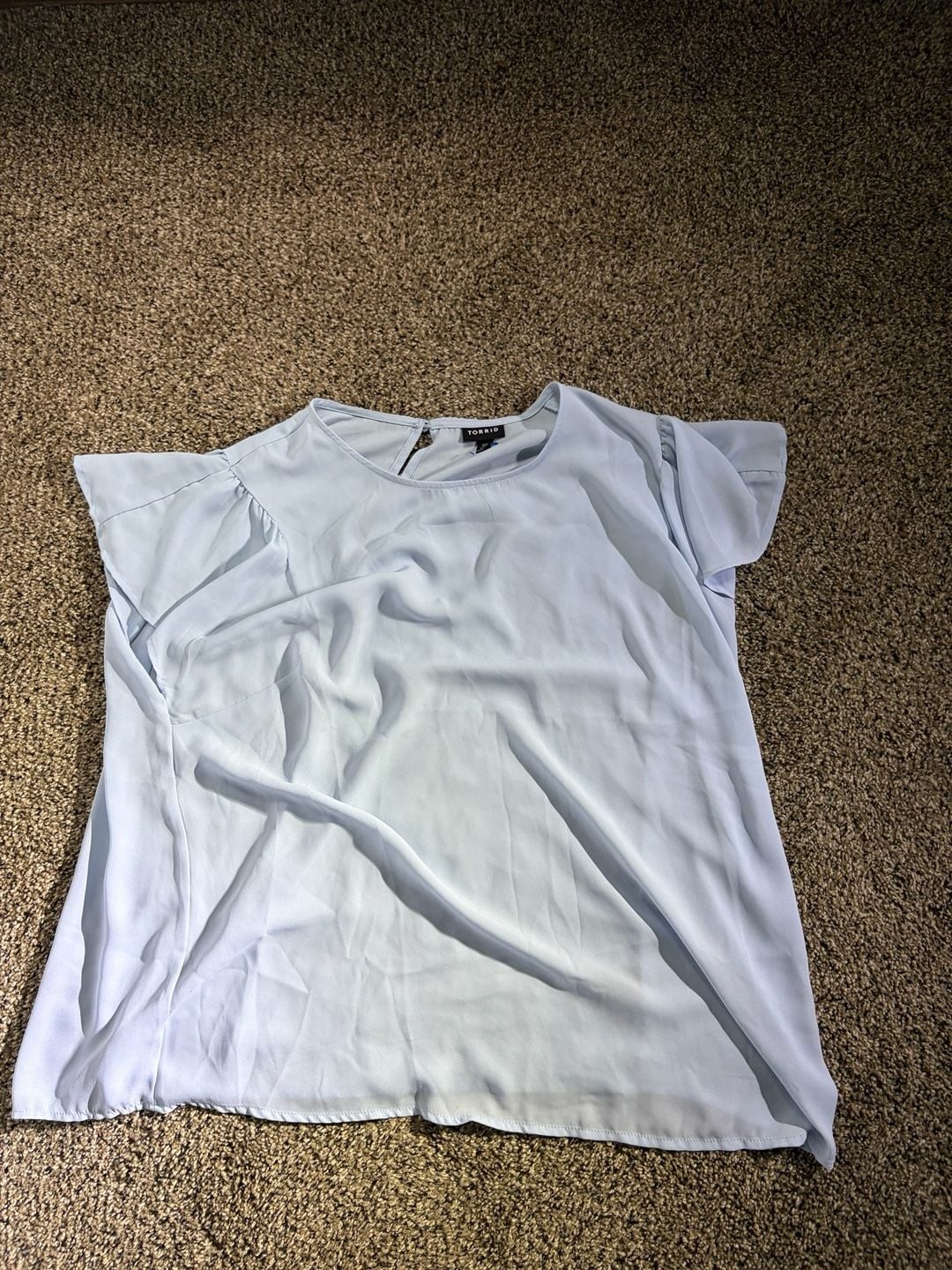 Torrid Women’s Light Blue Short Sleeve Ruffle Detail Keyhole Back Blouse