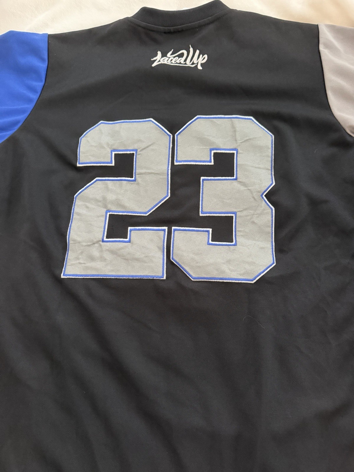 Laced Up Men’s Black Blue Gray Colorblock V-Neck Short Sleeve T-Shirt M