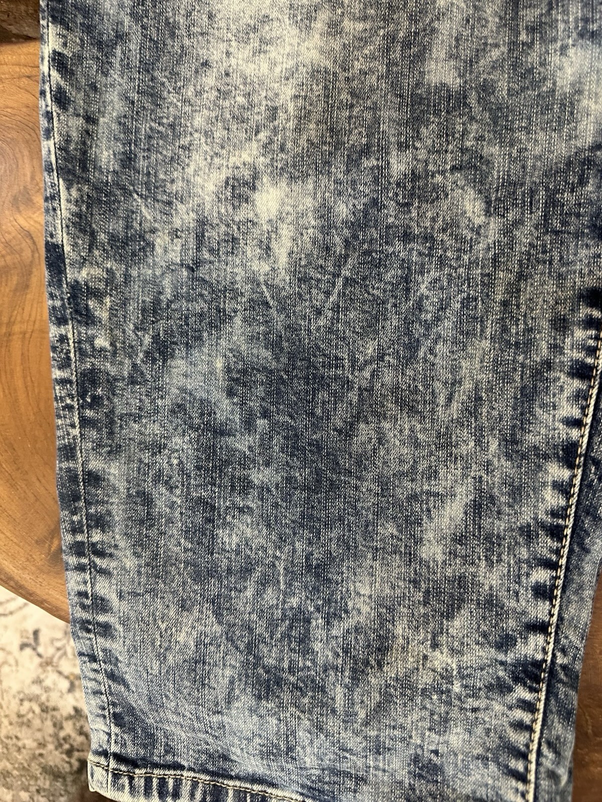 Torrid Women’s Plus Size 26 Blue Acid Wash Boyfriend Jeans 31” Inseam