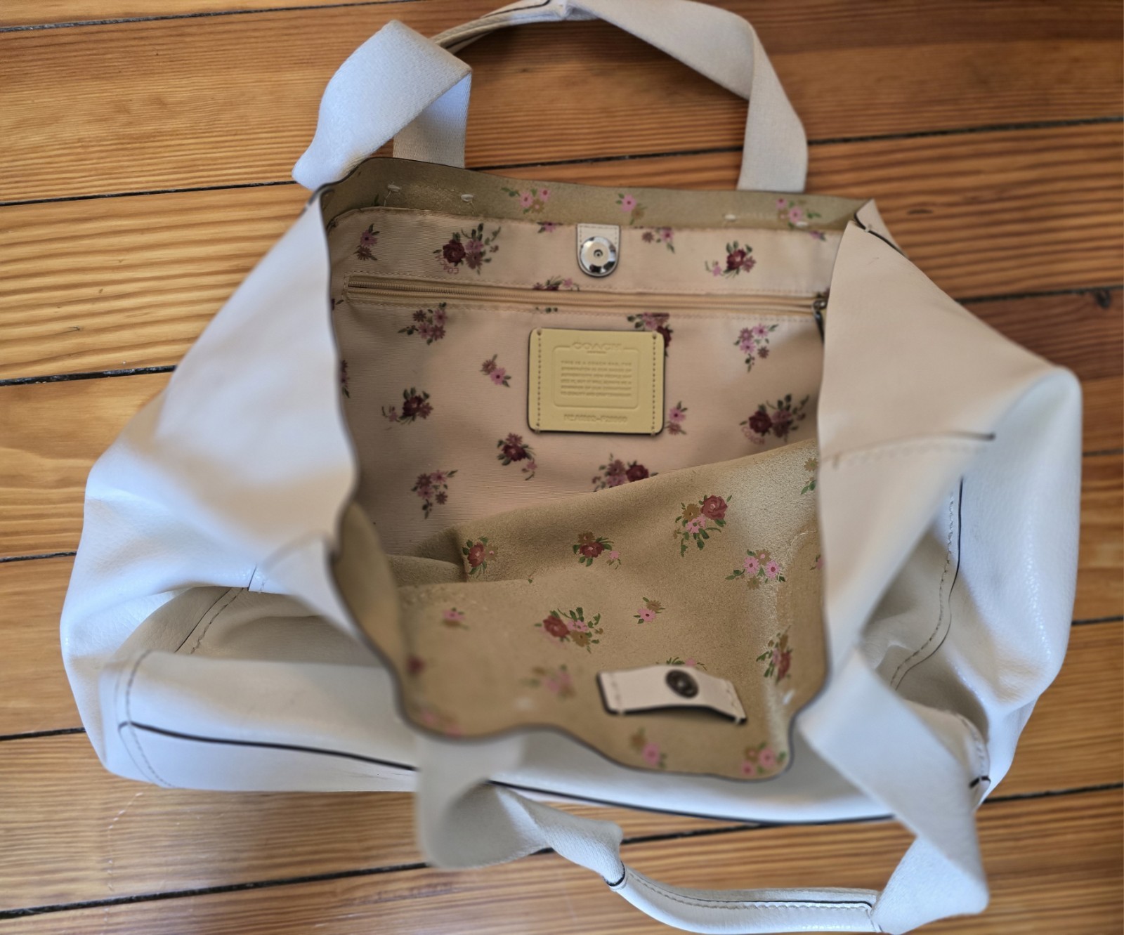 Coach Derby Tote Chalk White Pebble Leather With Floral Print Interior