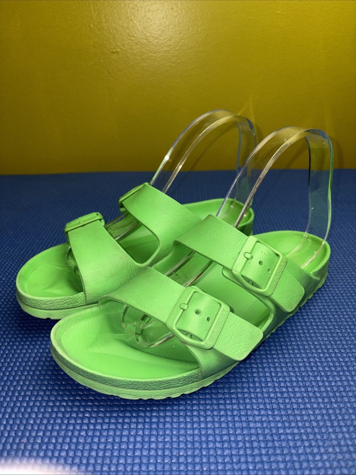 Birkenstock EVA Essential’s Arizona Green Unisex 38 Sandals Buckle style 245