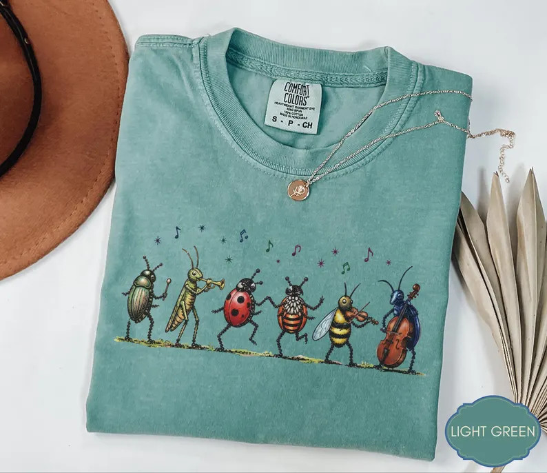 Vintage Insect Music Nature Retro Comfort Tee