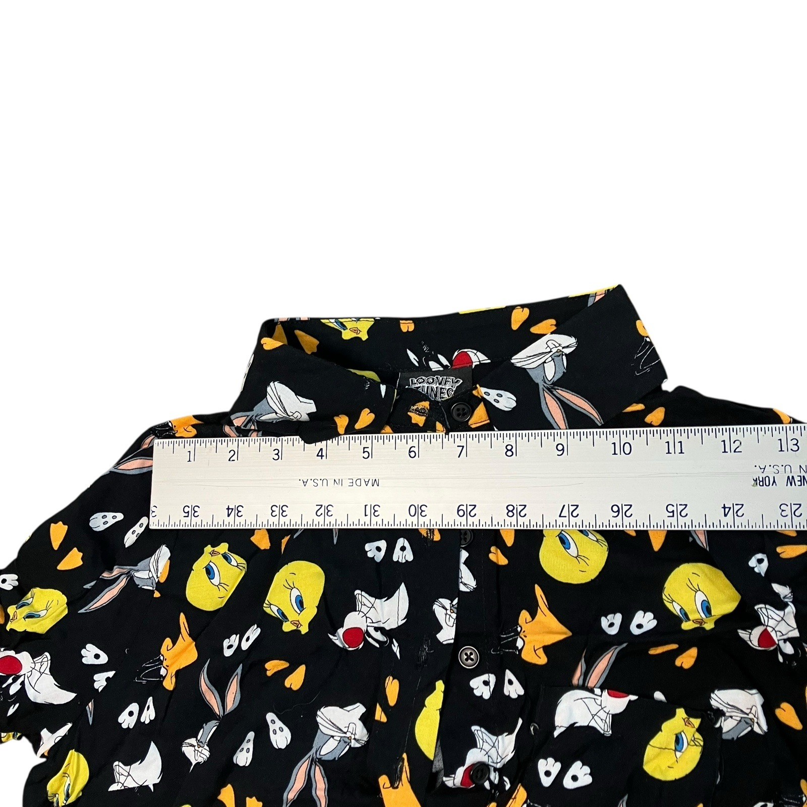 Looney Tunes Shirt Womens Black Button Up Cartoon Novelty Sz M Tweety Bugs