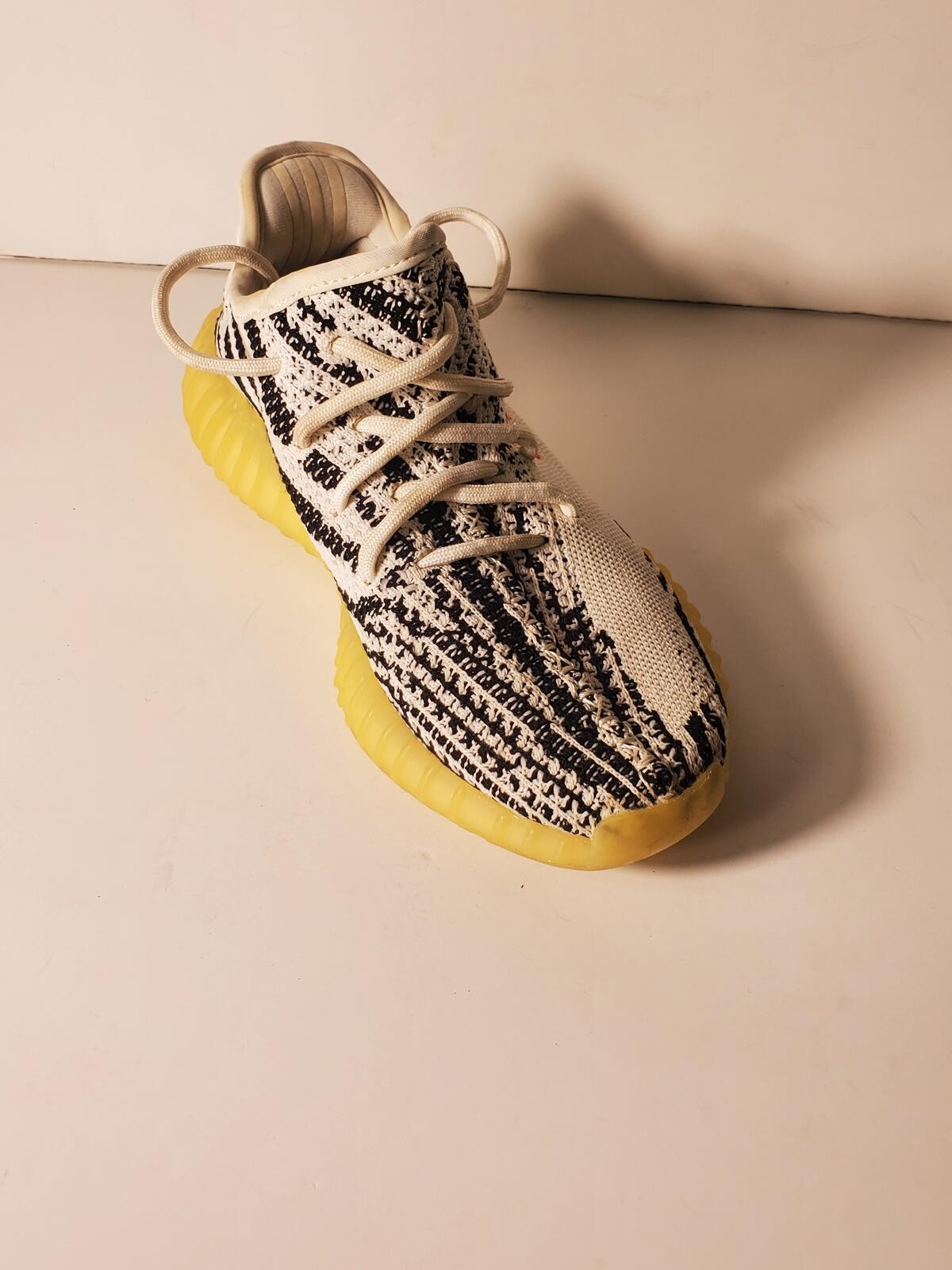 Men’s Adidas Yeezy Boost 350 V2 Zebra “Left Shoe Only” CP9654 Size 7.5