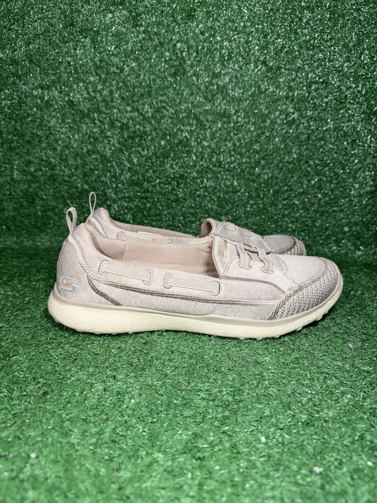 Skechers Womens 8.5 Microburst Topnotch Beige Comfort Shoes Walking Sneakers