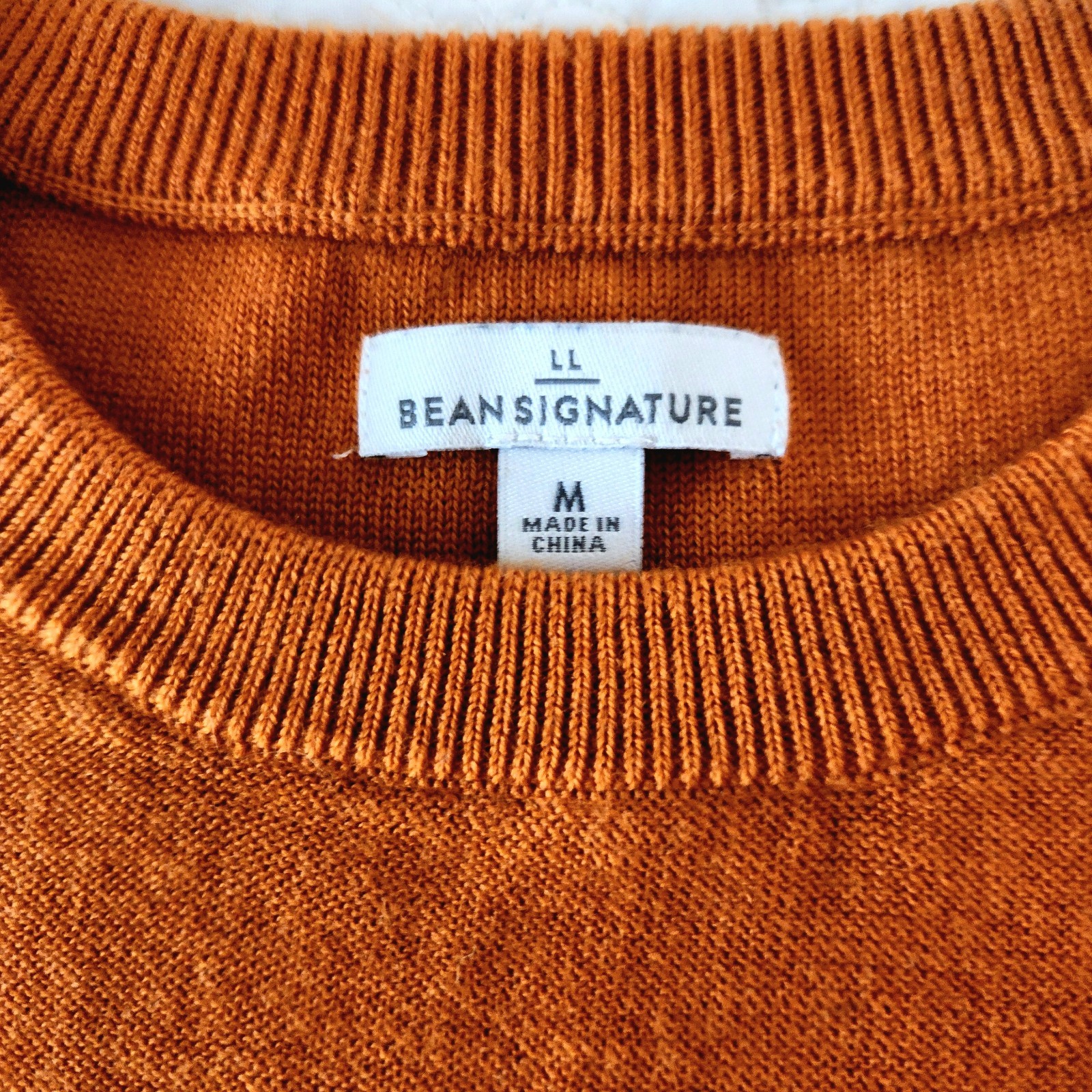 LL Bean Signature Sweater Men’s Medium Orange 100% Merino Wool Crewneck Casual +