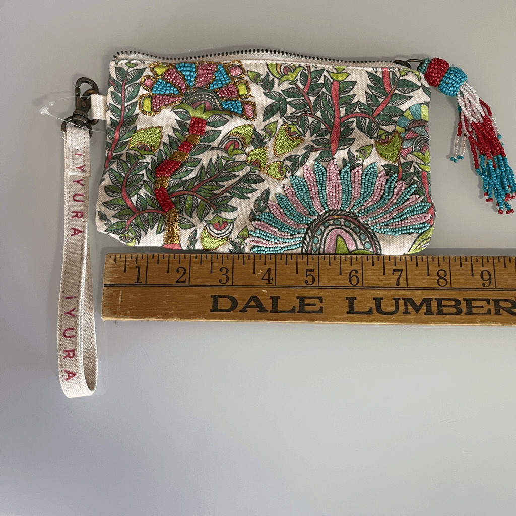Iyura Beautiful Floral Beaded Paraania Zipper Pouch Clutch NWT