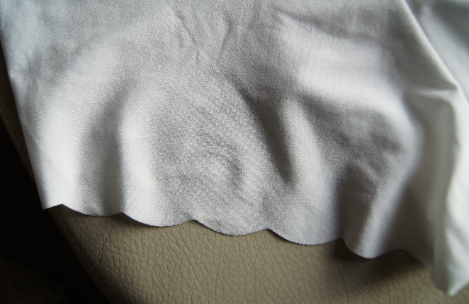 Sloggi White Seam Free Lazer Cut “Light” Deep Shorts