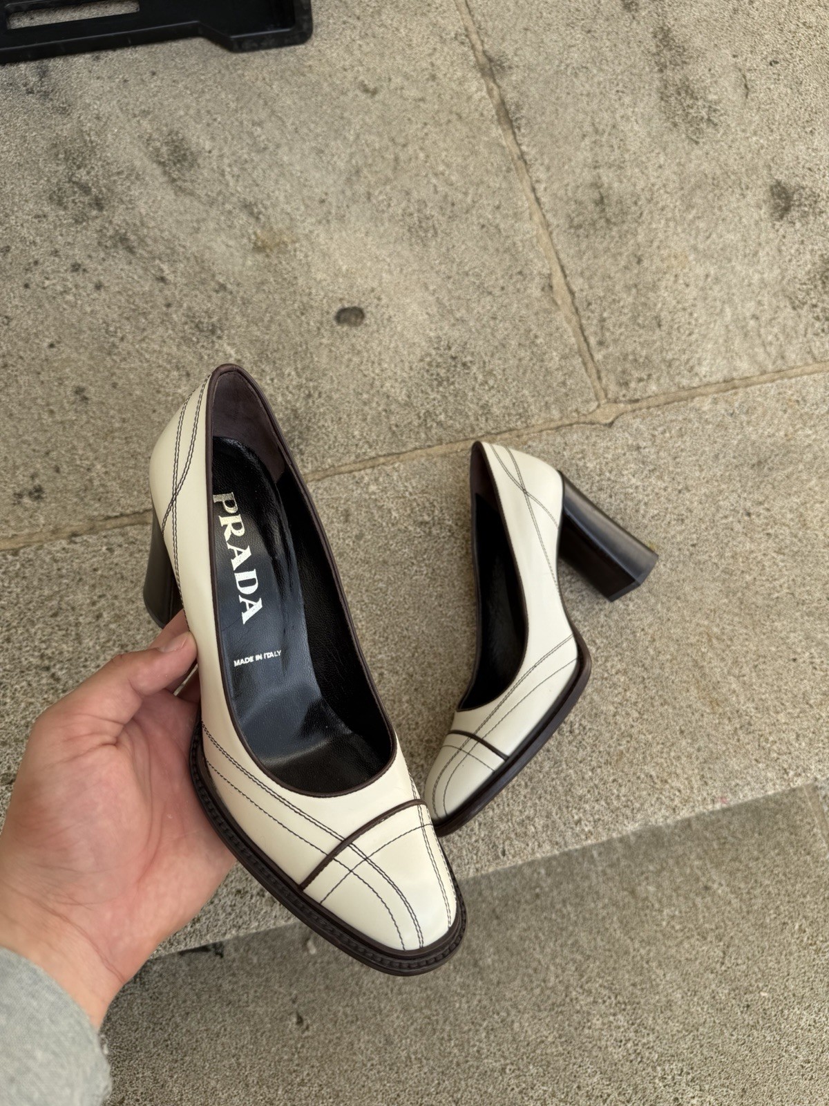 Prada Vintage Rare Heels Retro Beautiful 35 1/2 Hype Luxury Classic Streetwear