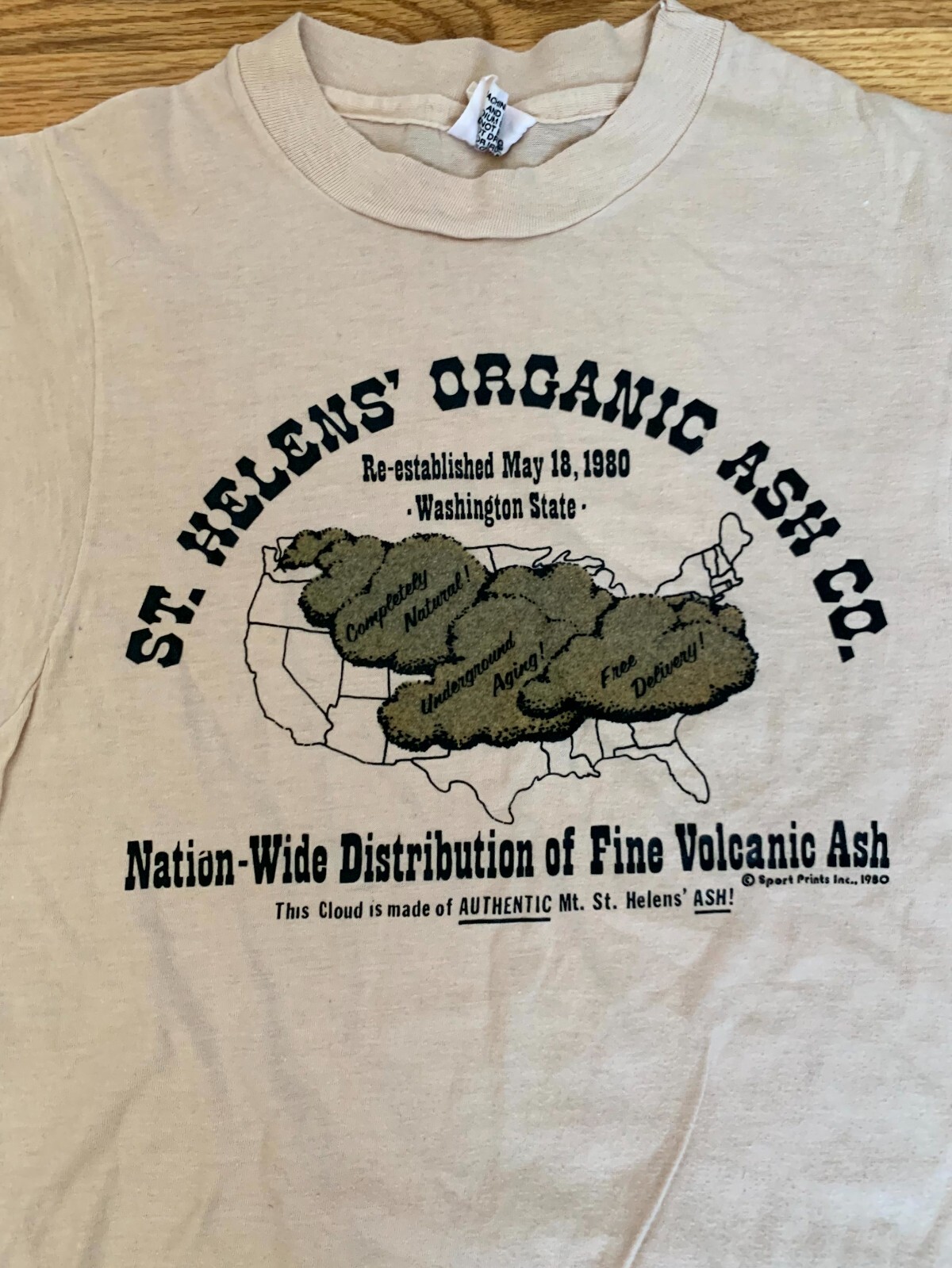 Vitg 1980 Mt St Helen’s Volcanic Ash single stitch T shirt S or XS