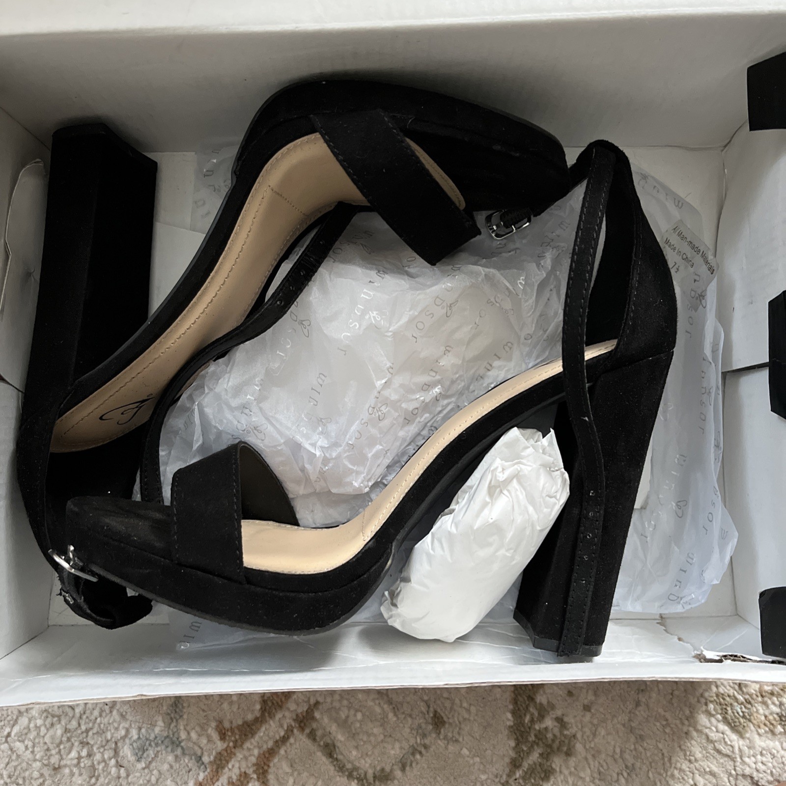 Windsor Black Suede MORRIN 3 Inch High Heels Women’s 7.5 Gently Used with Box
