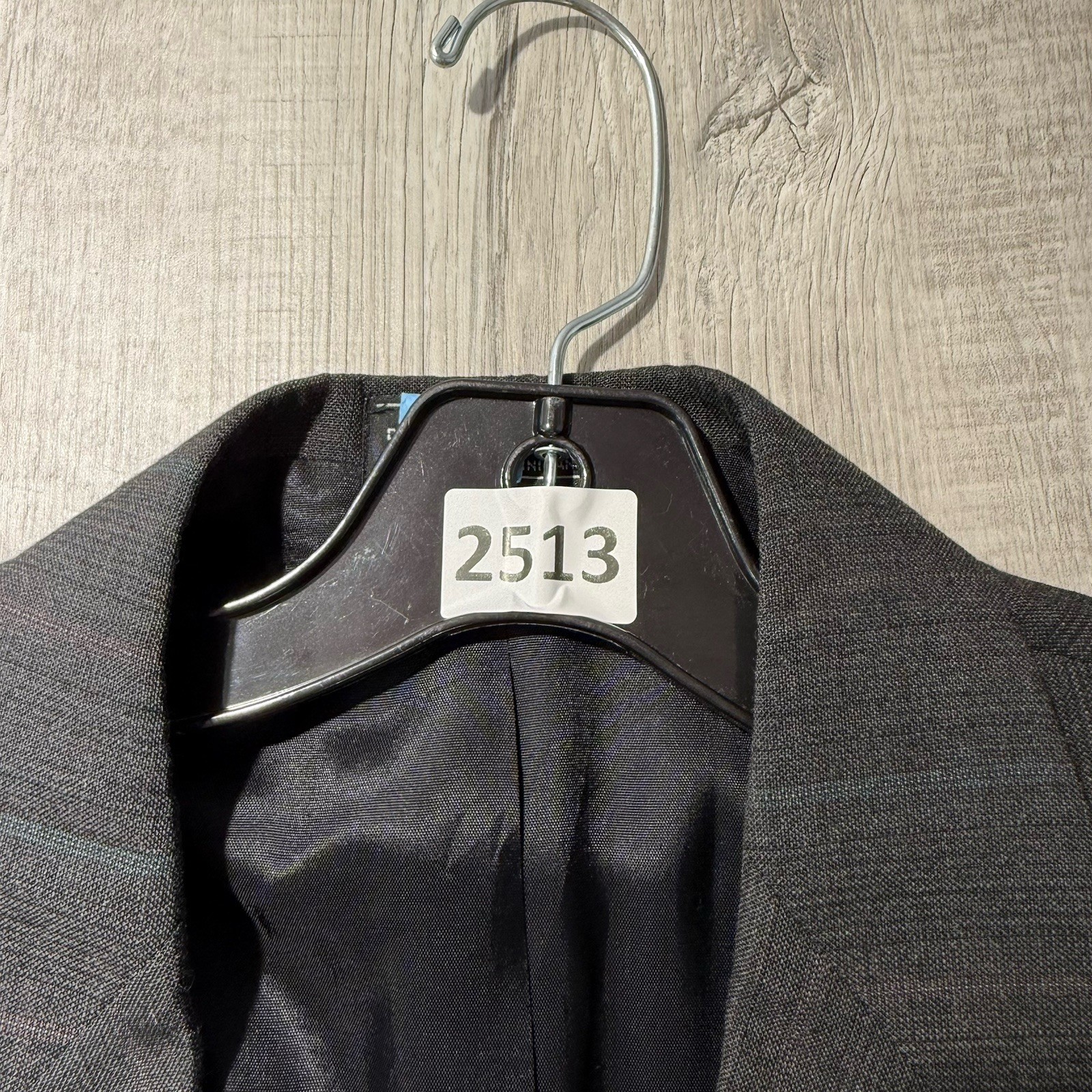 40R Towncraft Worsted Wool Blend Suit 2-Piece Men’s Charcoal Striped 34Wx30L