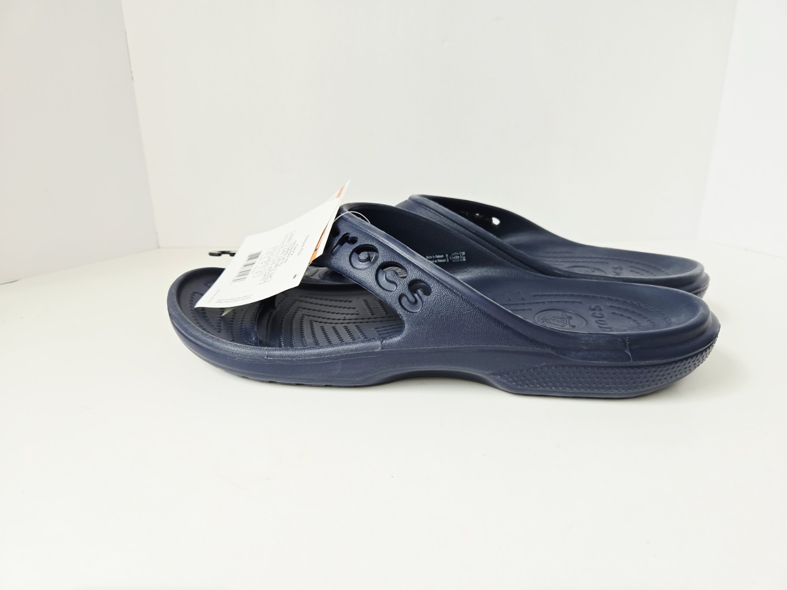 Crocs Men Baya Flip Flop navy blue NWT sz 11 relaxed fit