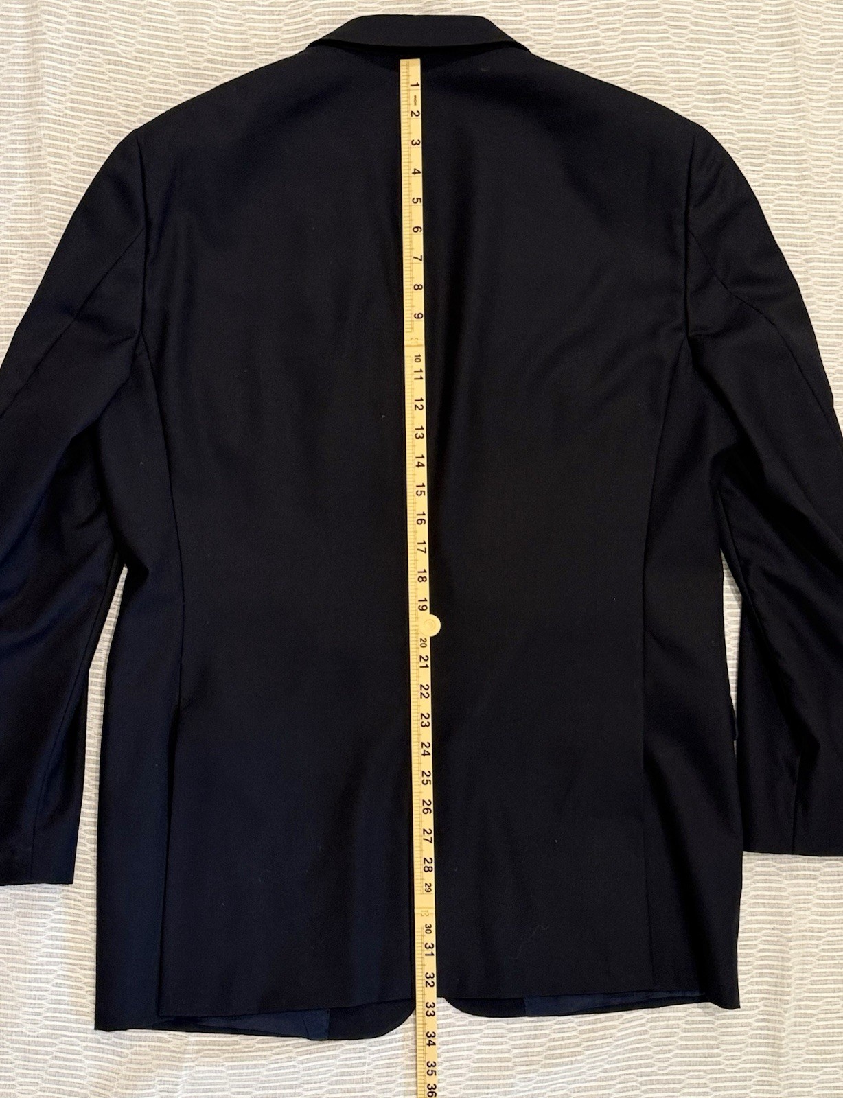 Hickey Freeman Wool/Cashmere Beacon Navy Blazer – Made in USA