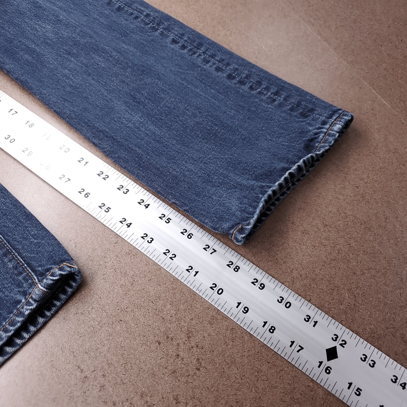 Gap 1969 Standard Jeans Mens 28×30 Blue Dark Wash Straight Leg Preppy Classic