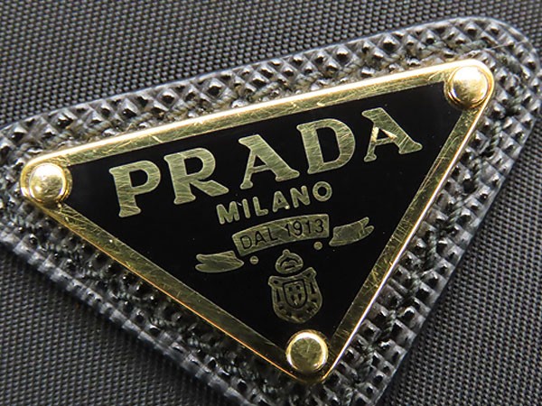 PRADA Re-Edition 2005 NERO Black Re-Nylon Mini Shoulder Bag
