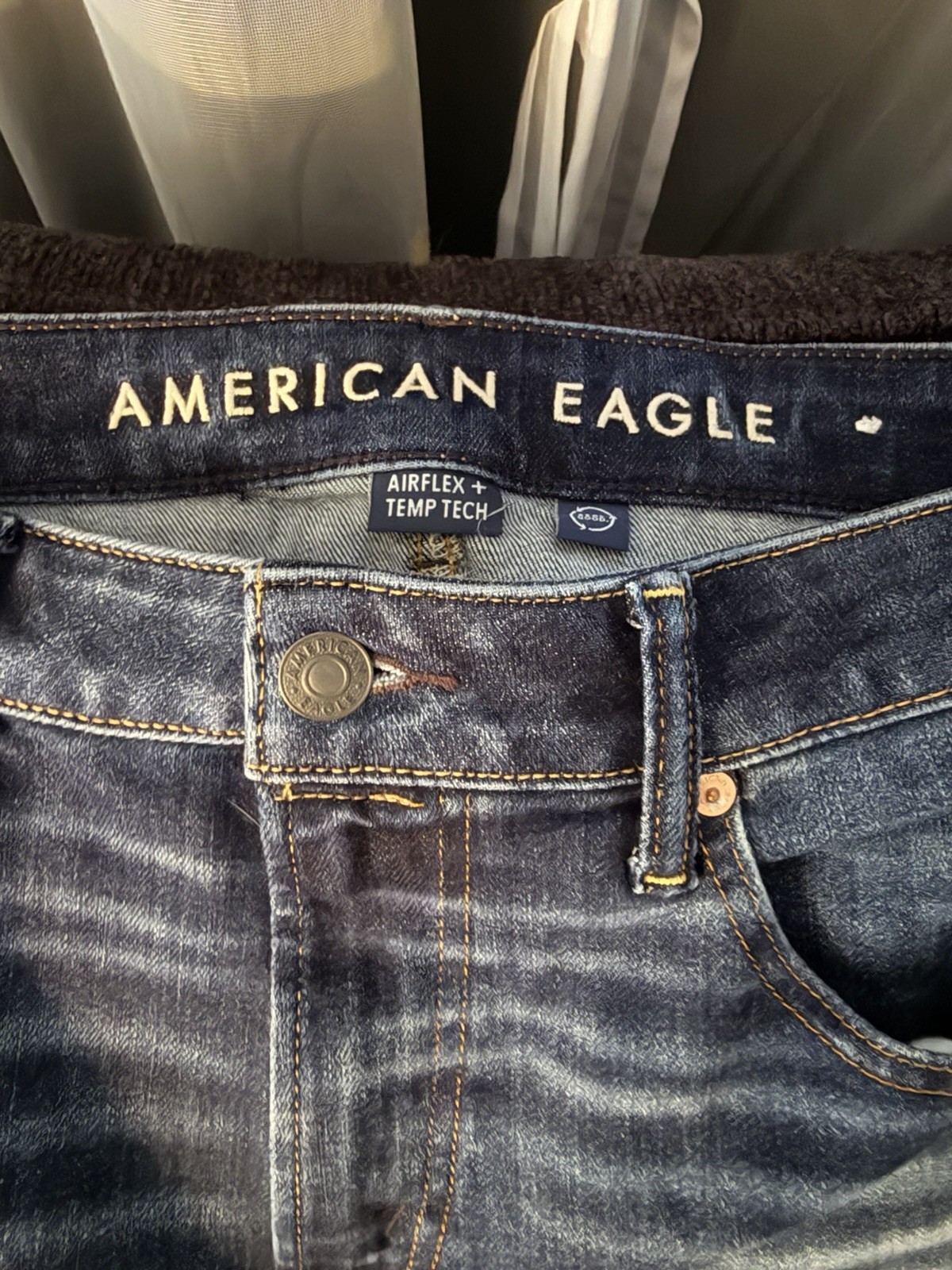 American Eagle Outfitters Men’s Jeans 32×34 Airflex + Temp Tech