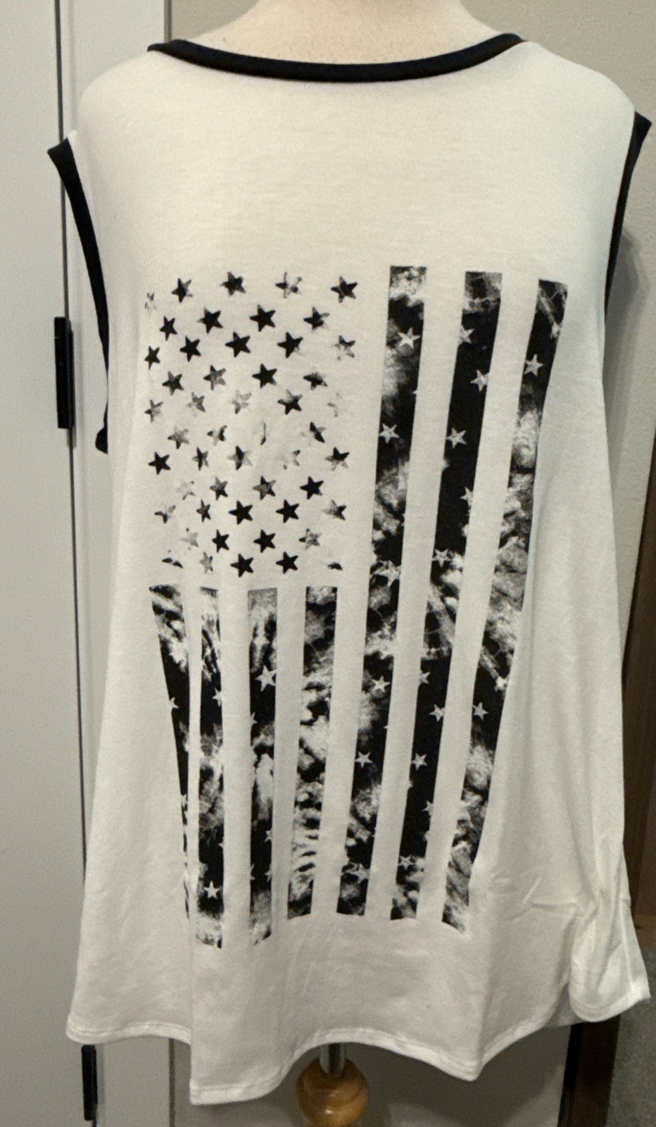3XL Women’s Cocoa Sleeveless Tank Top LuLaRoe Patriotic Flag XL NWT