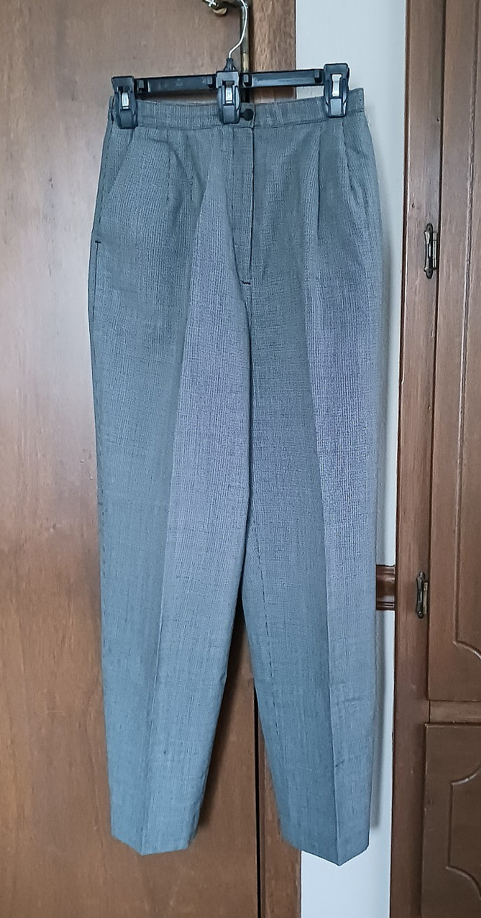 FASHION STAR WOMENS PLEATED BLACK GEOMETRIC SLACKS/PANTS- SIZE 10 SP – 26″ Waist