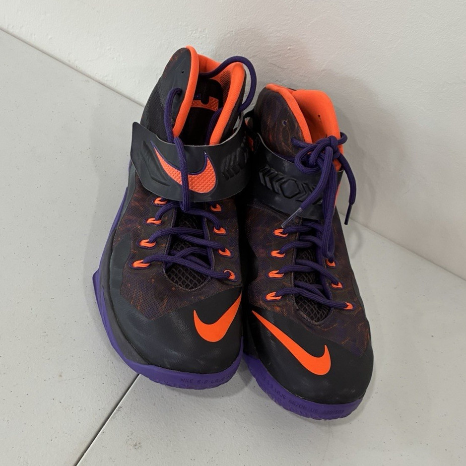 Nike LeBron Zoom Soldier 8 PRM