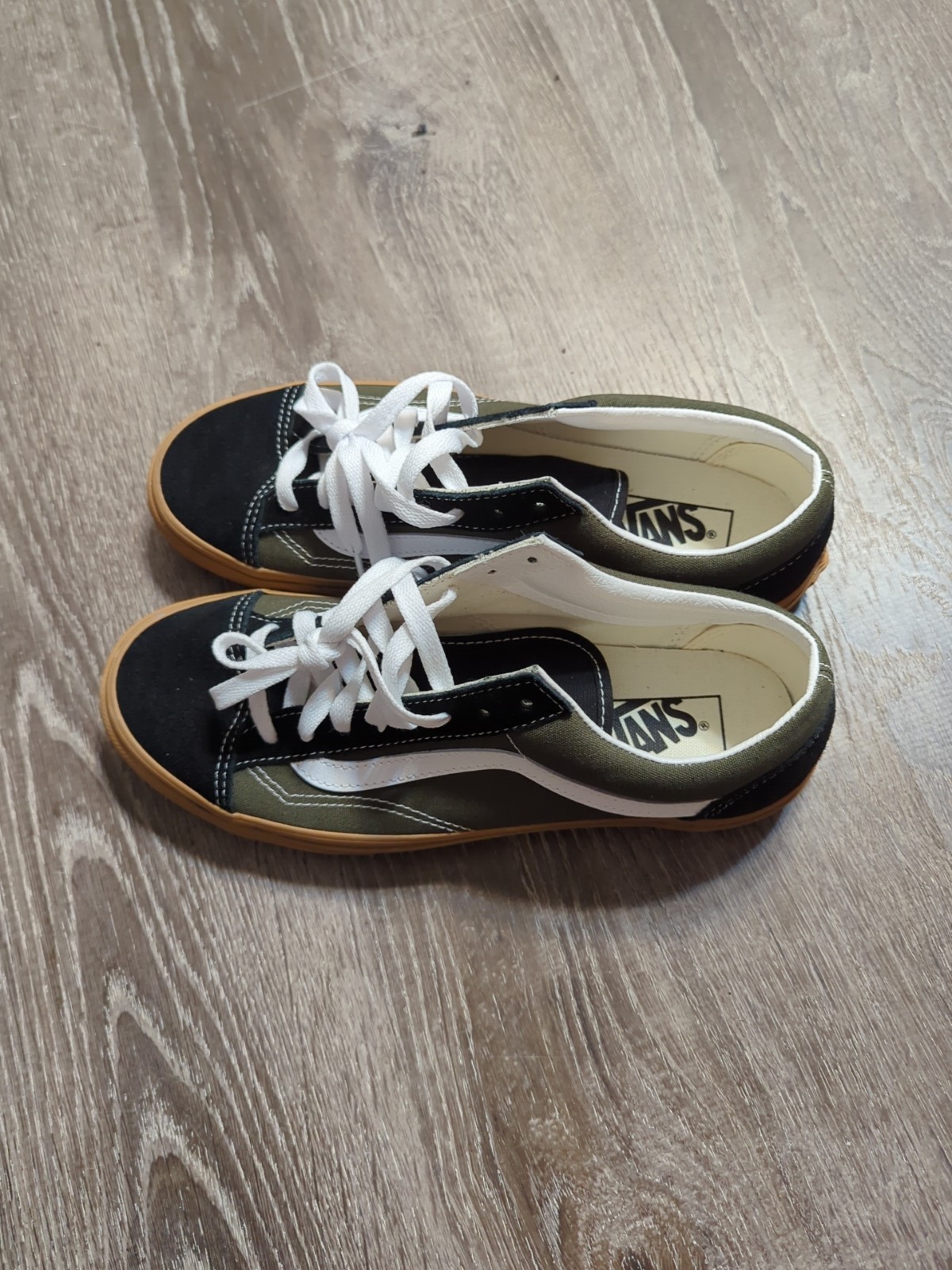 Vans Sneakers Old Skool Unisex Men’s US 8.0 & Women’s US 9.5 Black/Green 507698