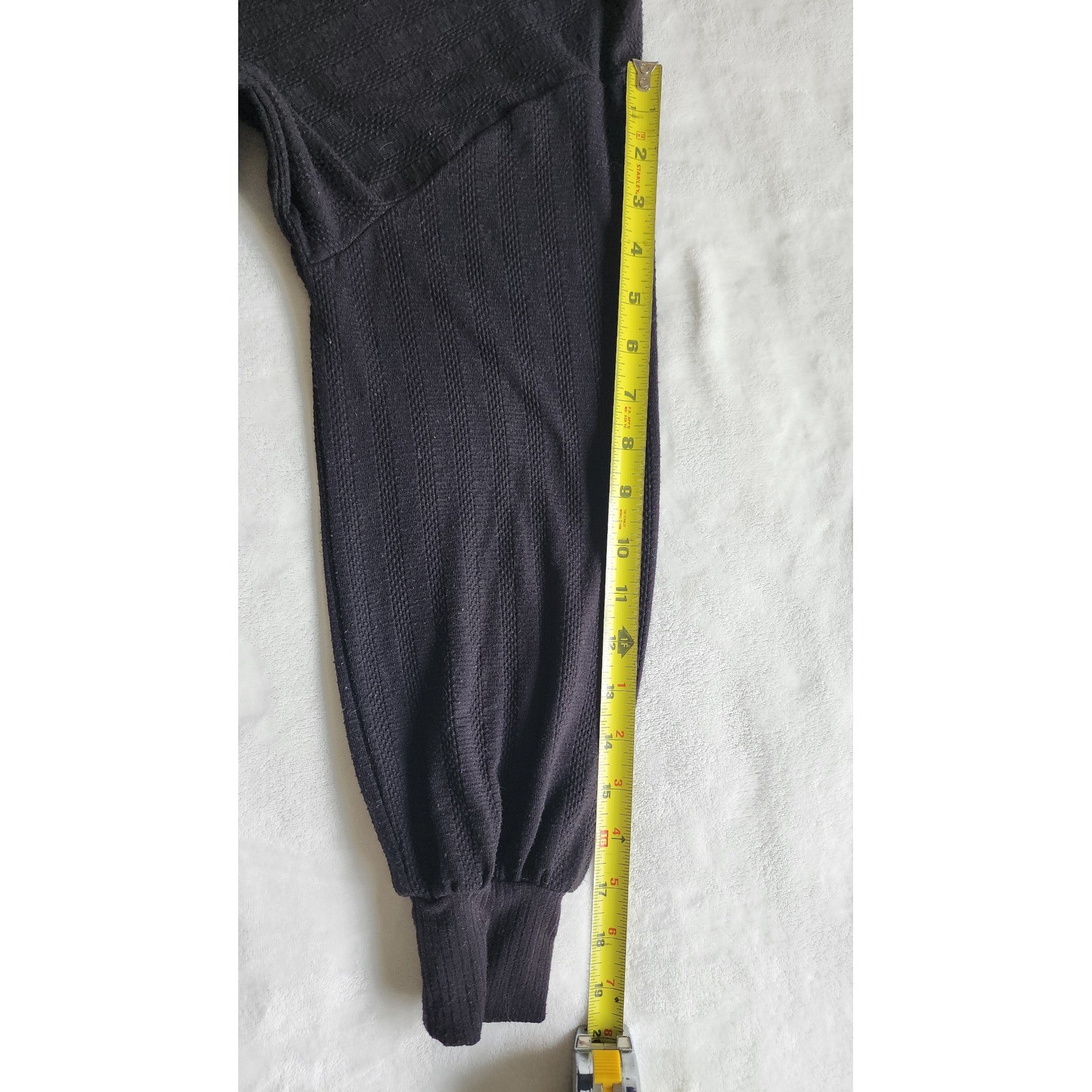 Jessica Simpson Black Ribbed Balloon Sleeve High Low Top Small