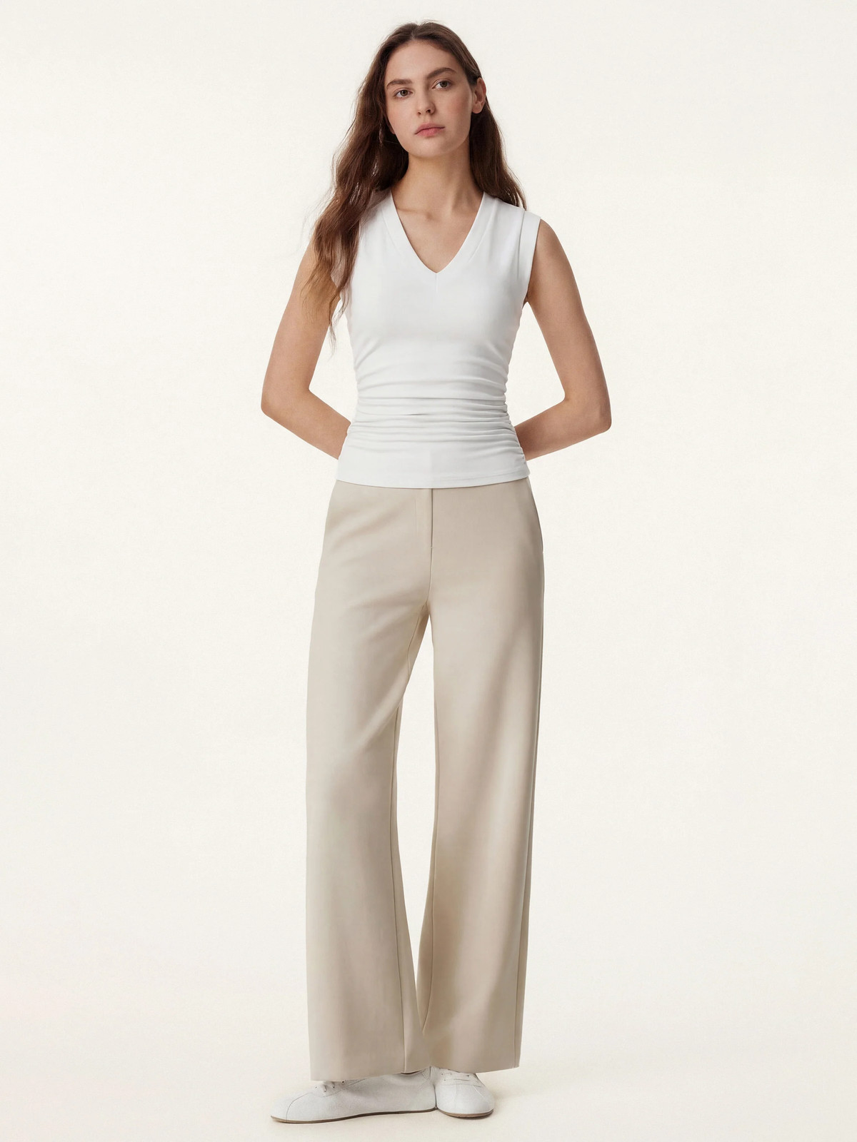 2Pcs Set V-neck Bra Top & Mid Rise Straight Pant with Pockets-OGLmove|118912