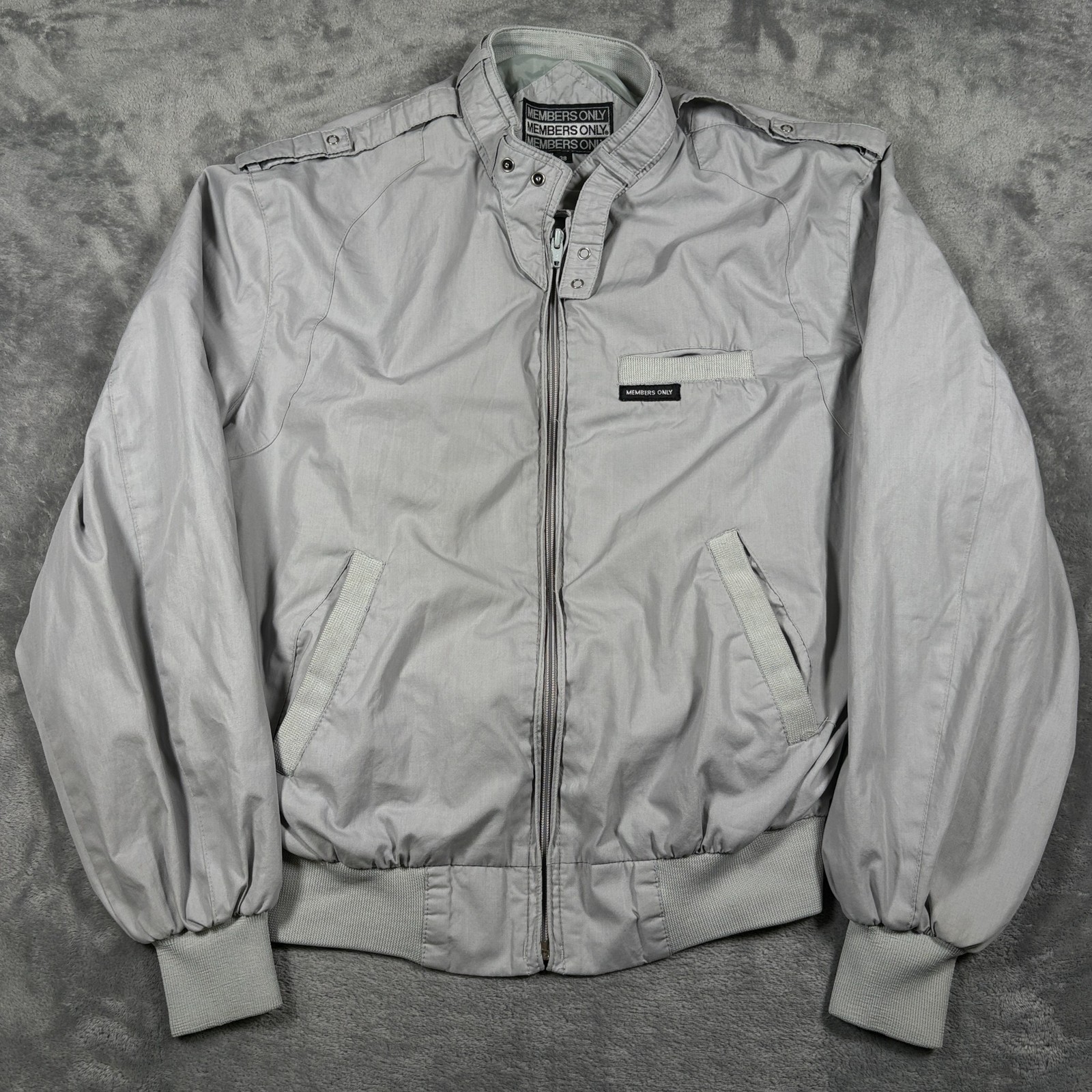 Vintage 90s Members Only Bomber Jacket Mens 38 Gray Iconic Racer Outdoor Winter