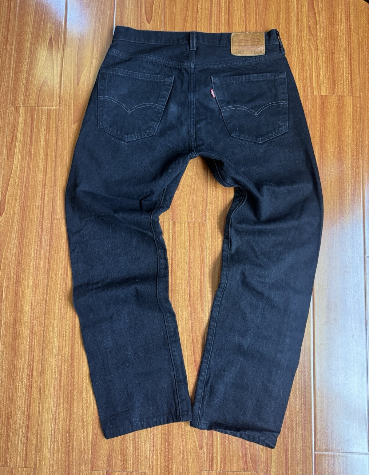 Levi’s Premium Men’s Black Straight Leg Regular Fit Mid Rise Denim Jeans