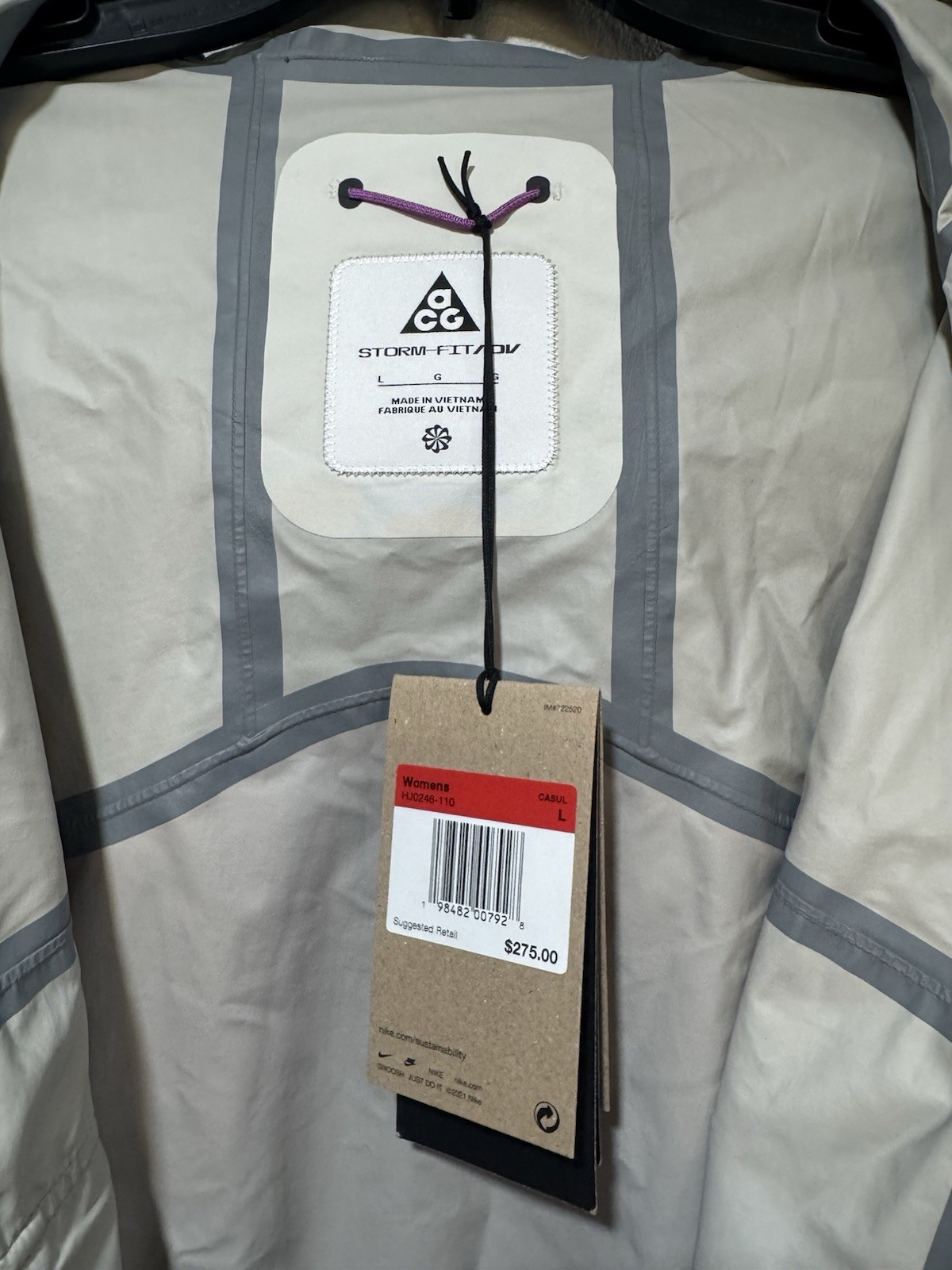 Nike ACG “Morpho” Storm-FIT ADV Rain Jacket Color block Orange White Large NWT