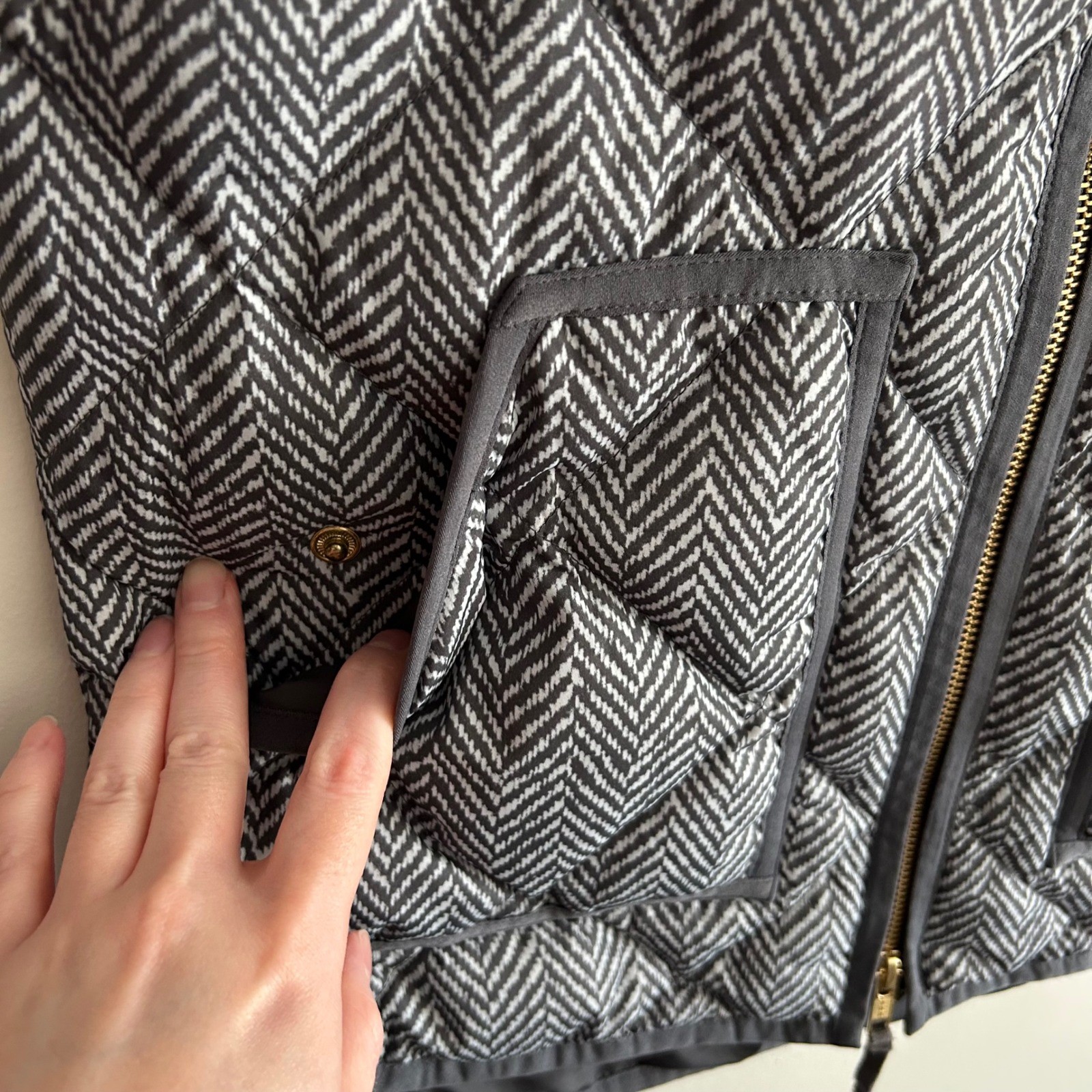 J.Crew Factory Down Puffer Vest Gray Herringbone XS Quilted Down Fill